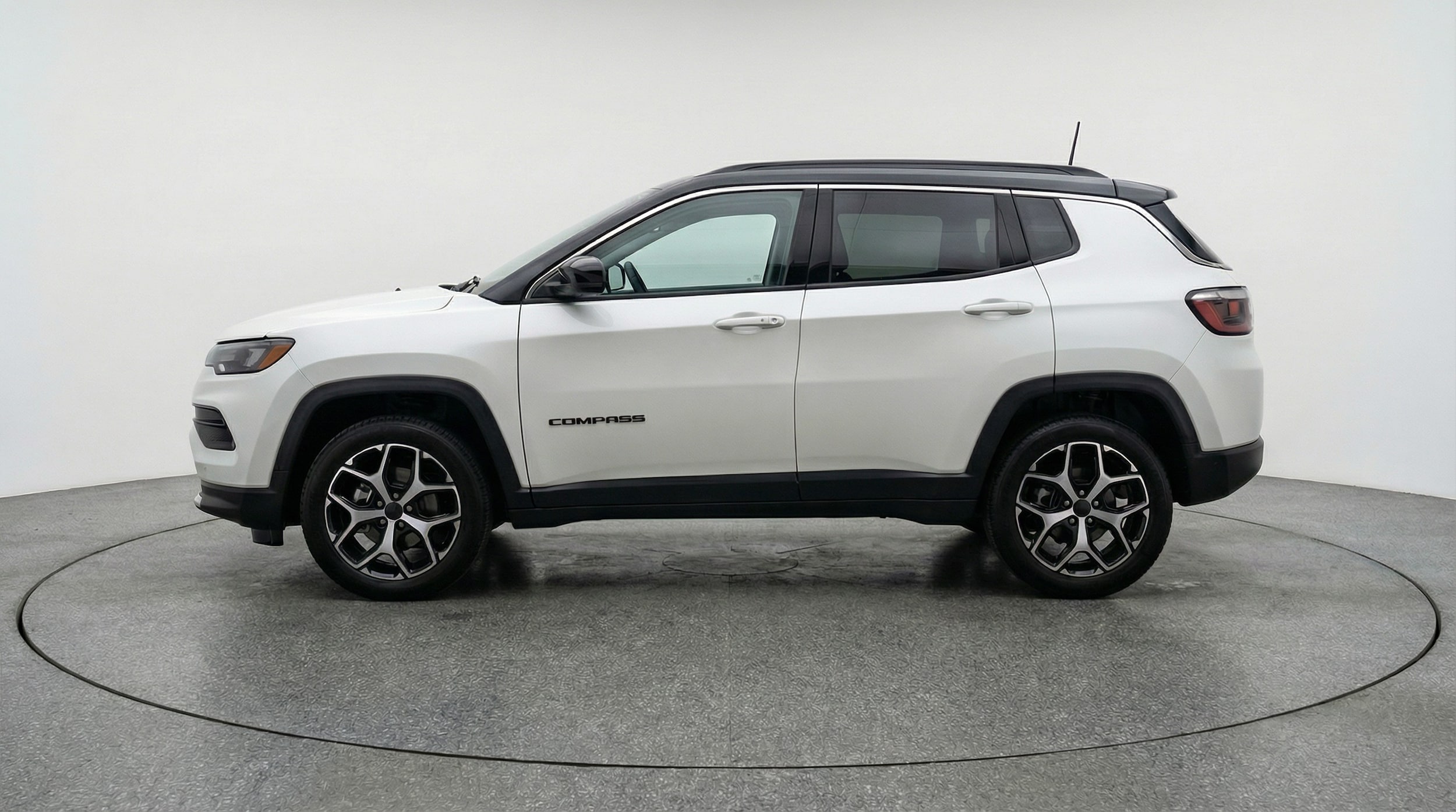 Thumbnail: 2025 Jeep Compass - 4