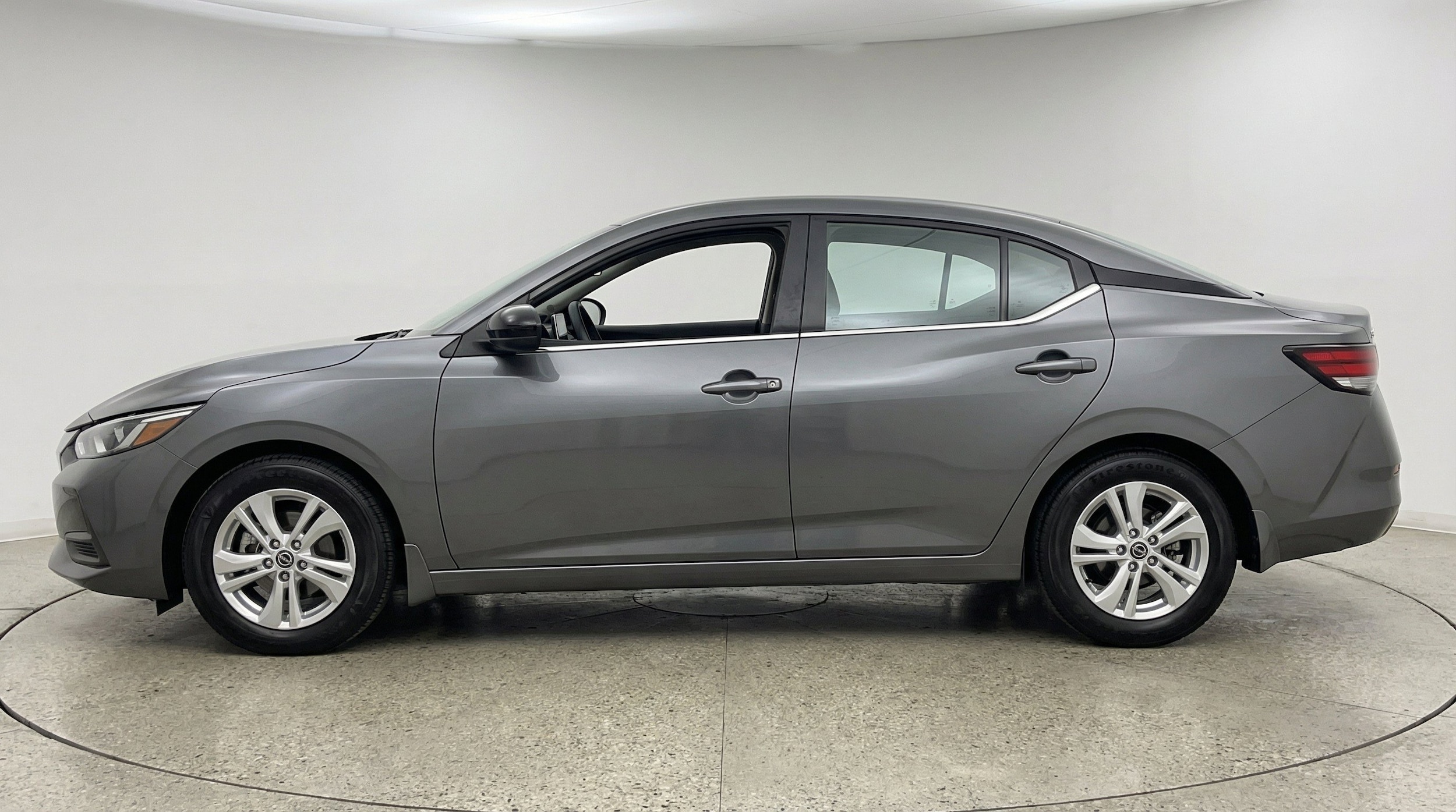 Thumbnail: 2025 Nissan Sentra - 5
