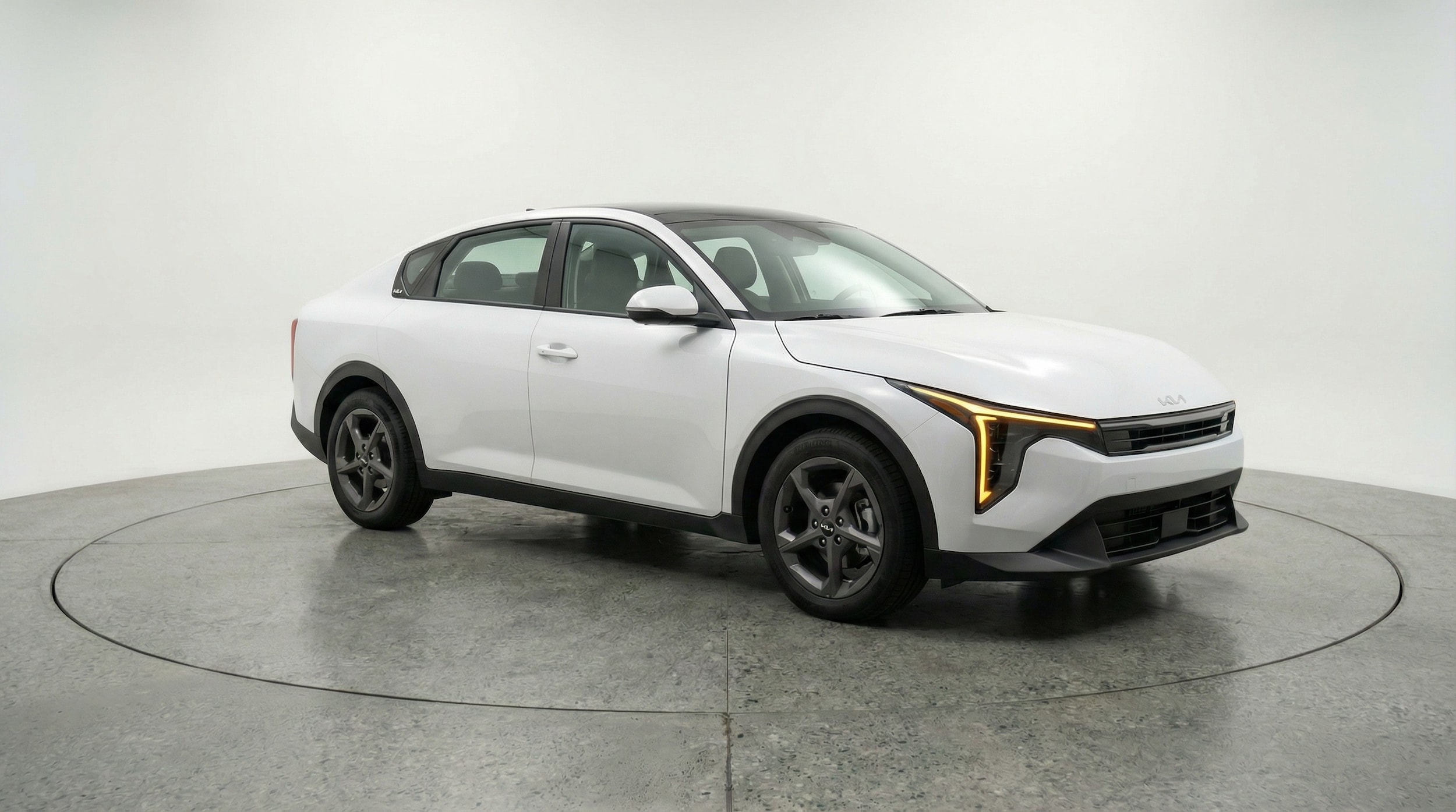 Thumbnail: 2025 Kia K4 - 1