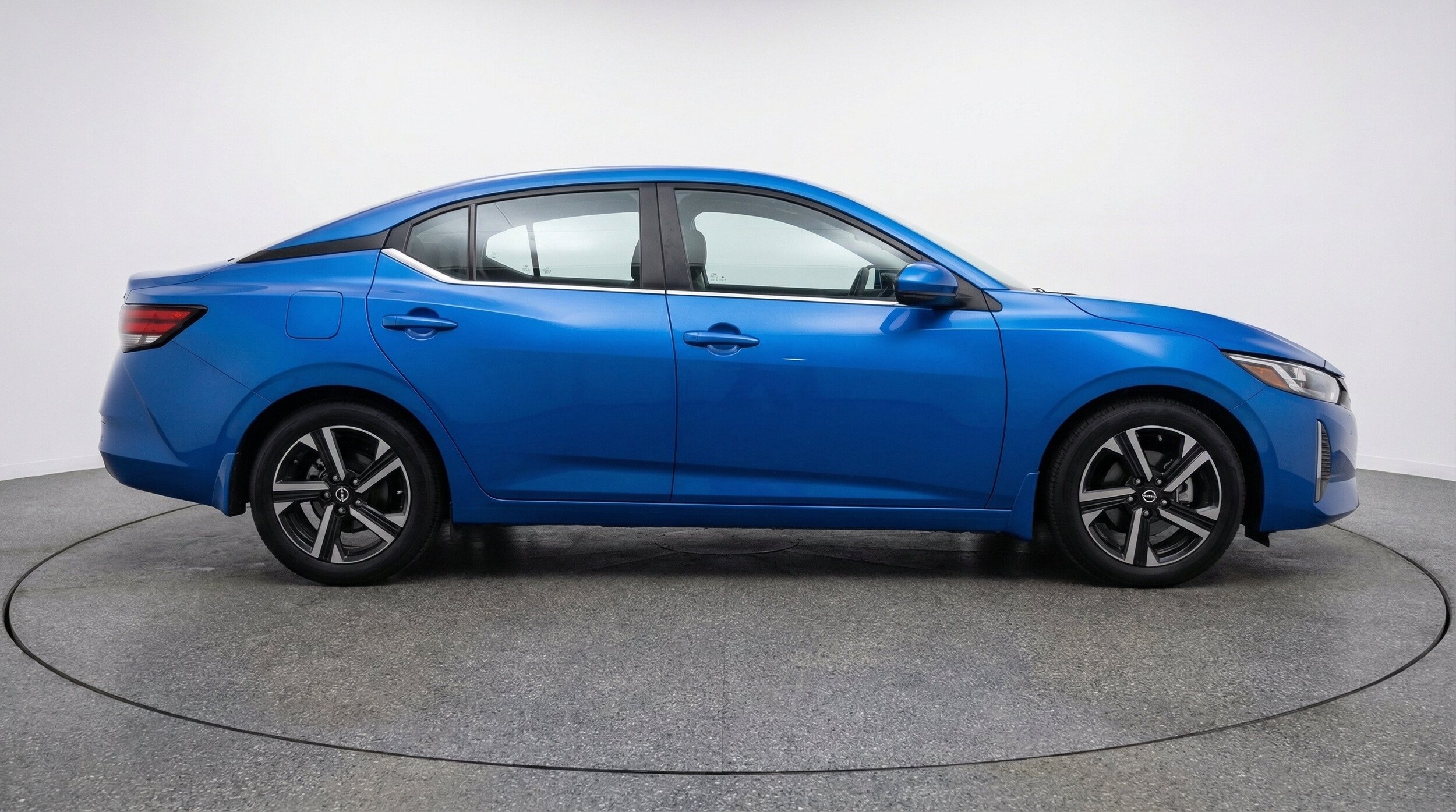 Thumbnail: 2025 Nissan Sentra - 11