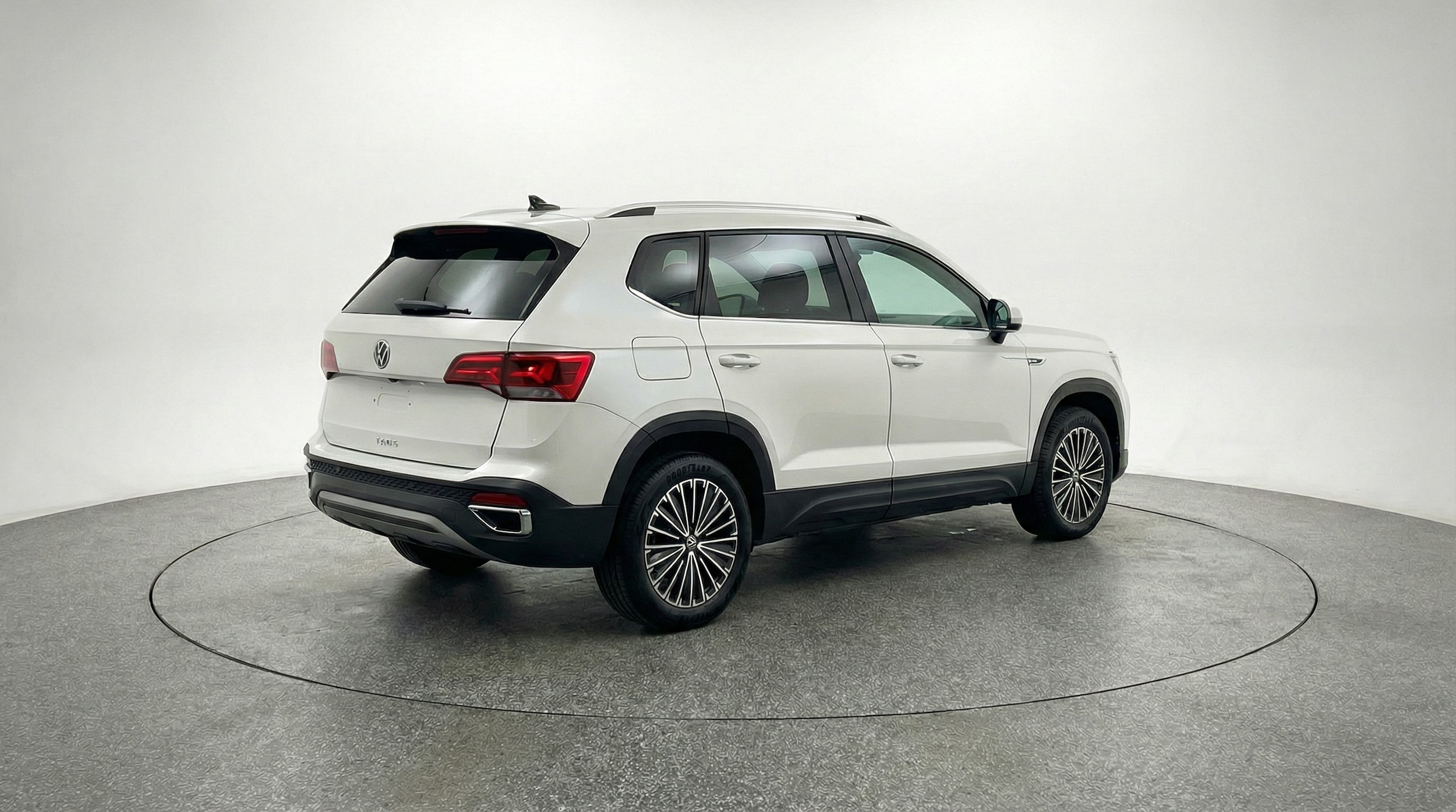 Thumbnail: 2025 Volkswagen Taos - 7