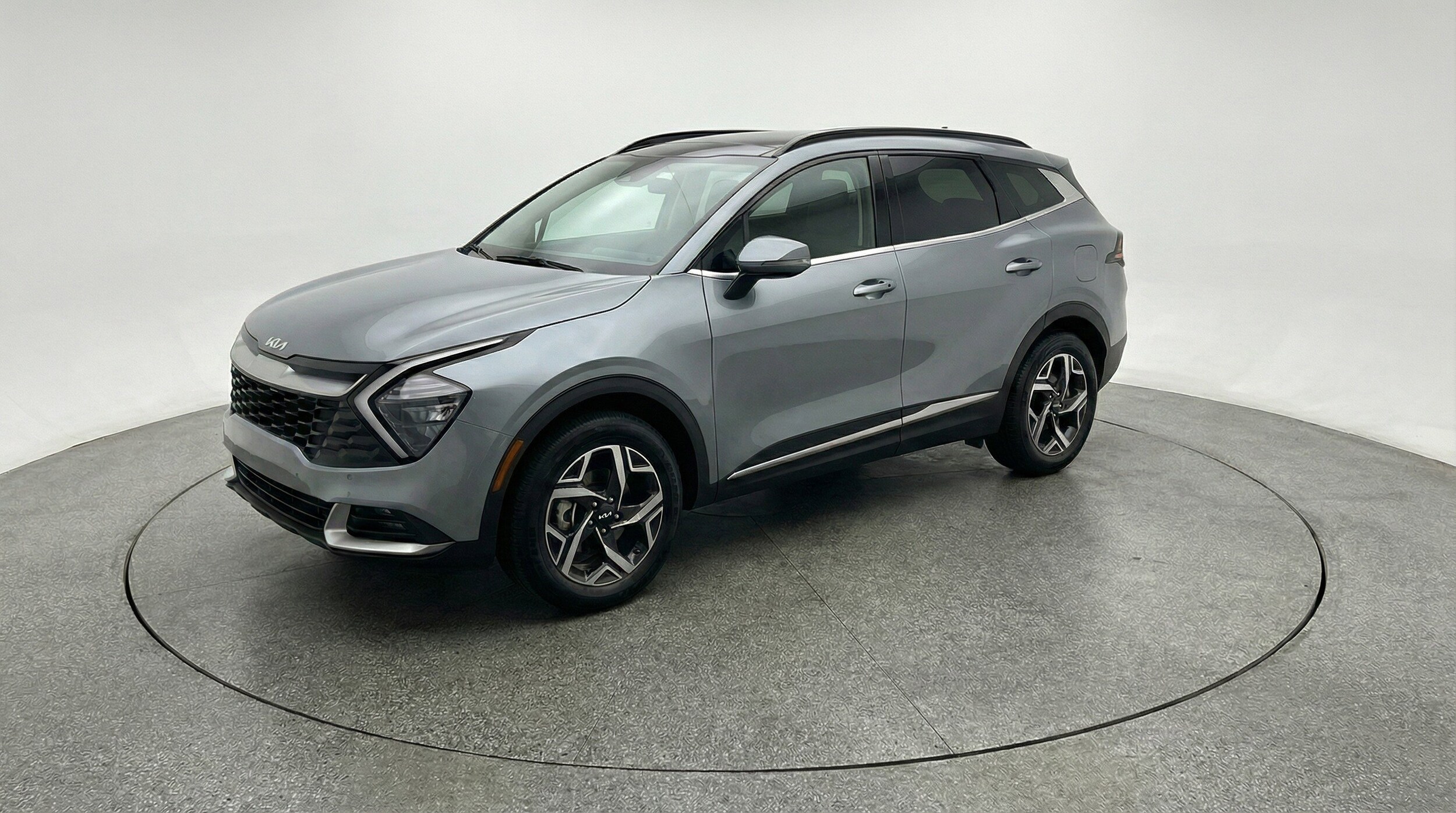 Thumbnail: 2025 Kia Sportage - 3