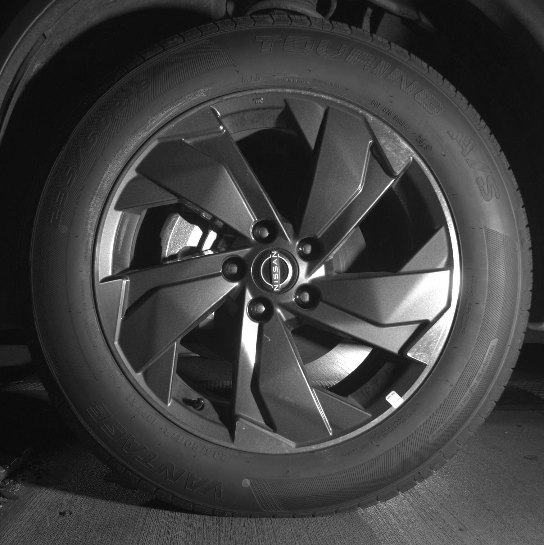 Thumbnail: 2025 Nissan Rogue - 9