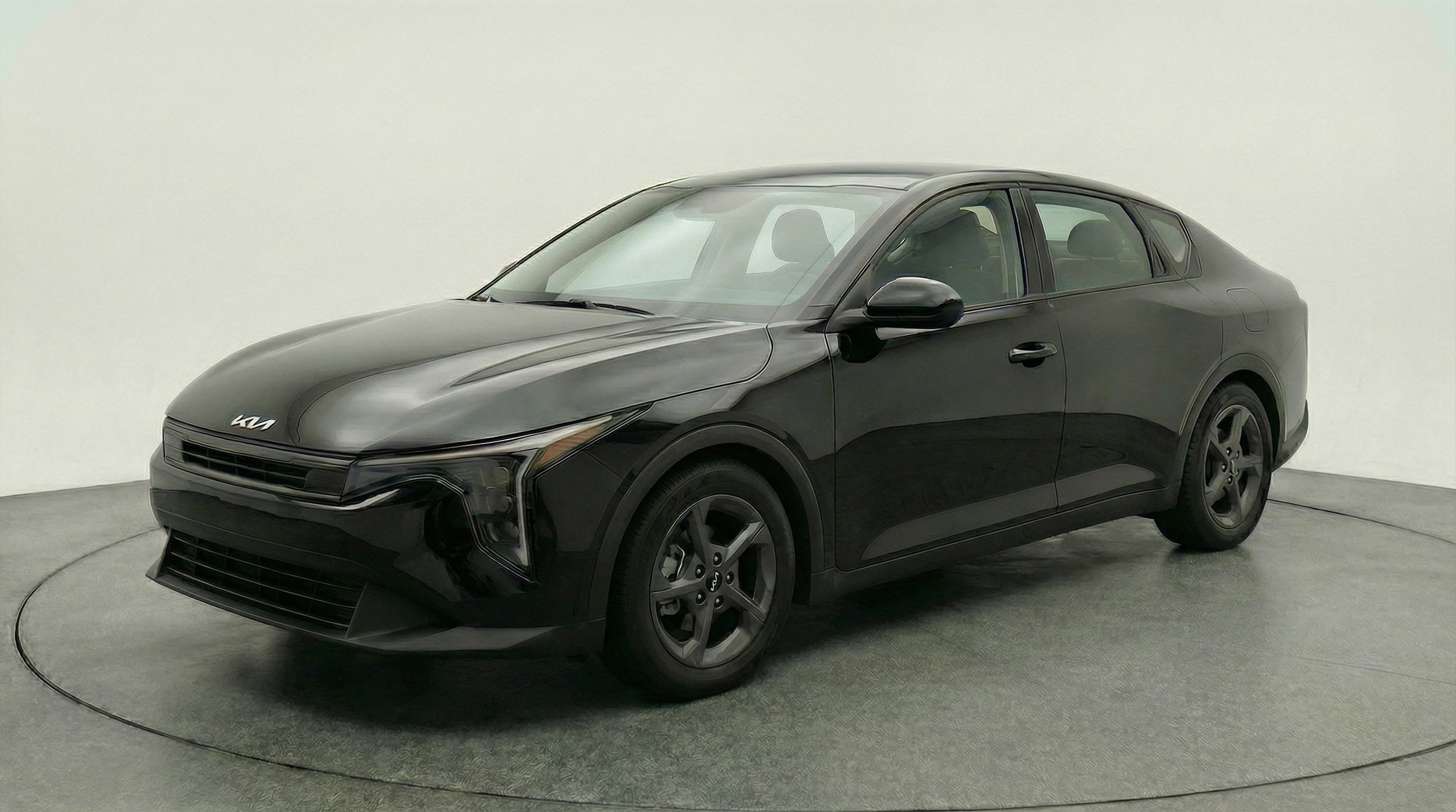 Thumbnail: 2025 Kia K4 - 3