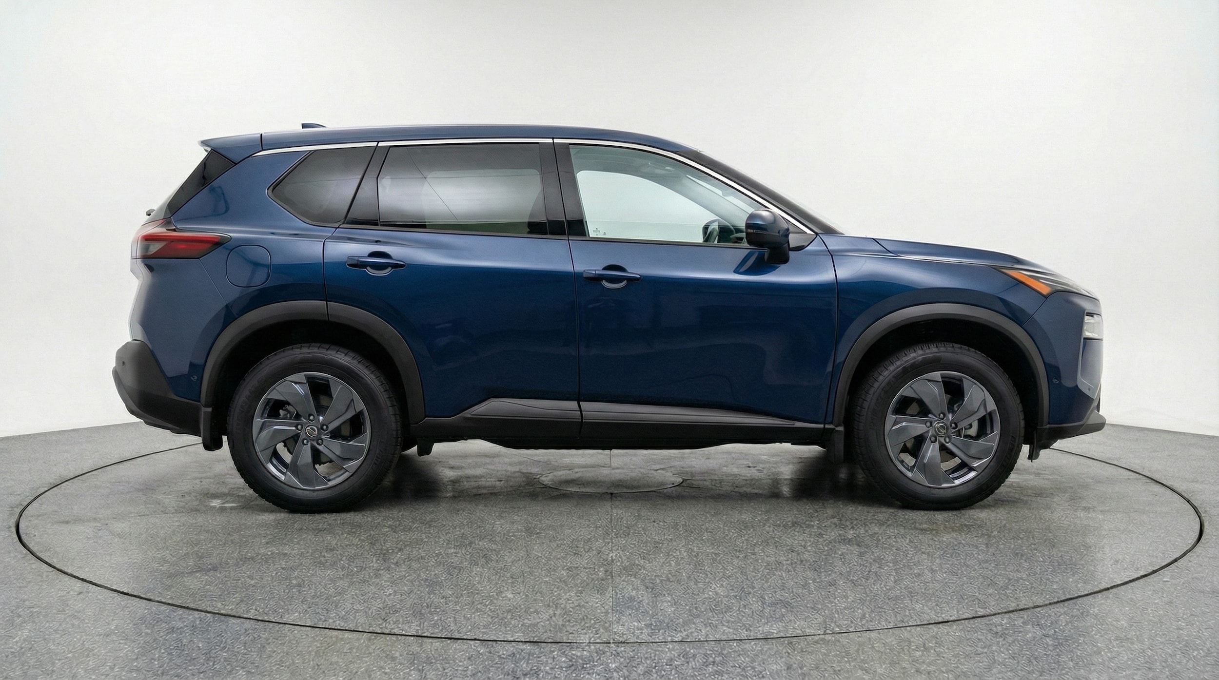 Thumbnail: 2025 Nissan Rogue - 8