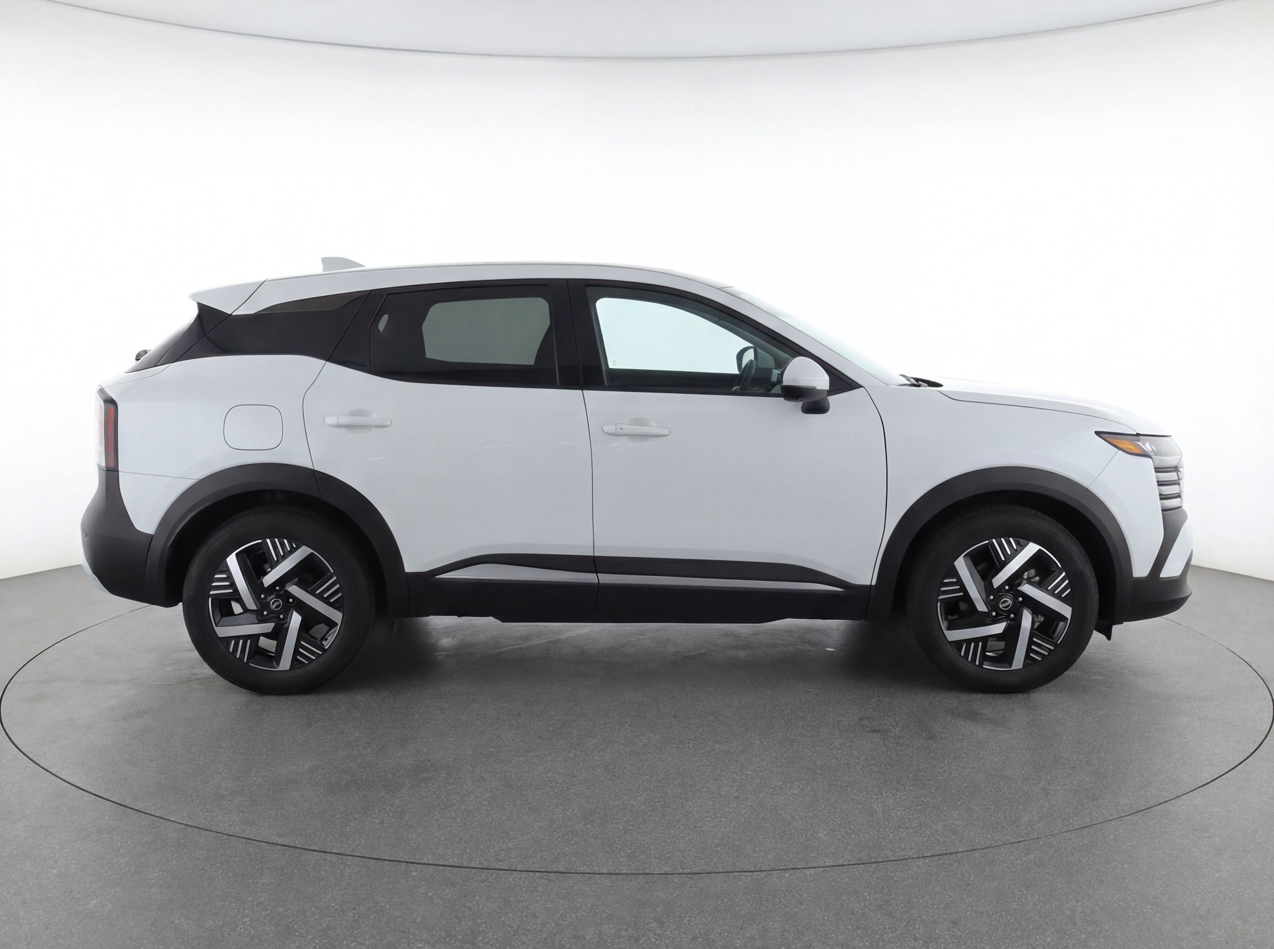 Thumbnail: 2025 Nissan Kicks - 11