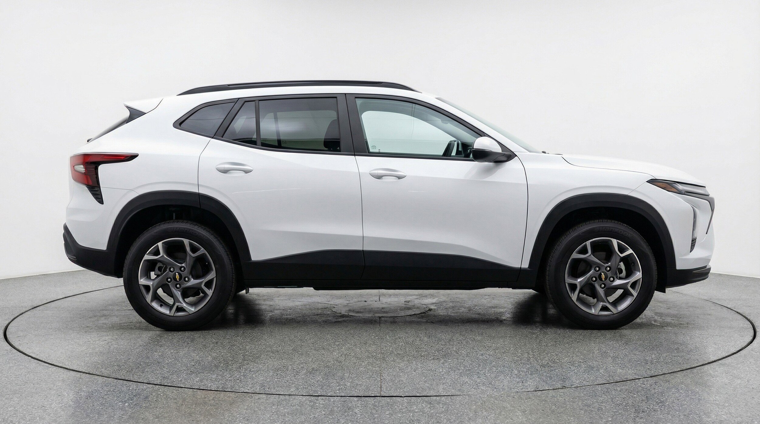 Thumbnail: 2025 Chevrolet Trax - 11