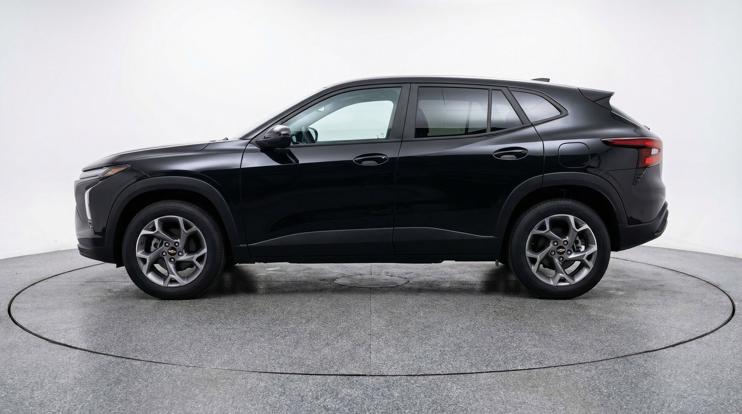 Thumbnail: 2025 Chevrolet Trax - 5