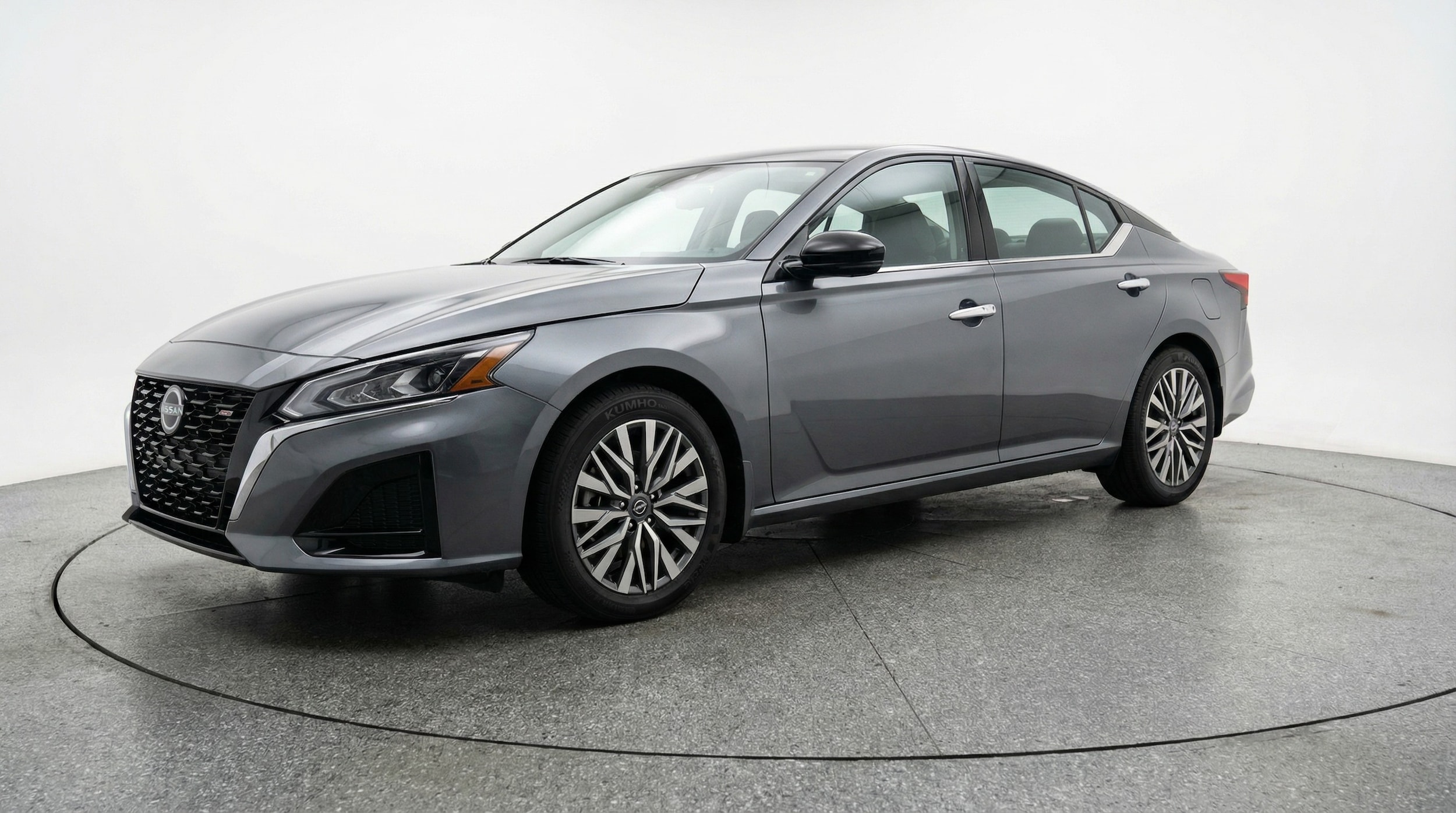 Thumbnail: 2025 Nissan Altima - 3