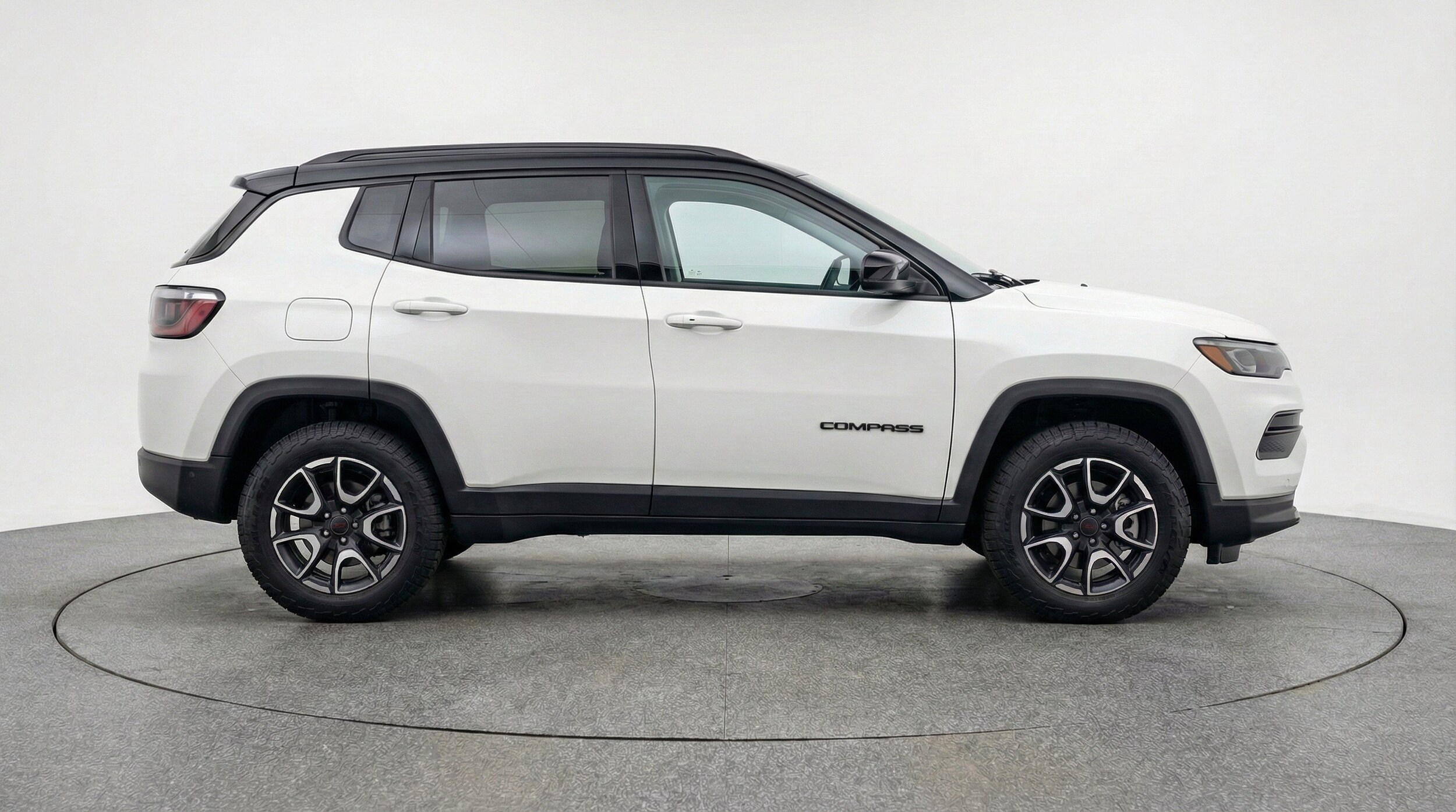 Thumbnail: 2025 Jeep Compass - 11
