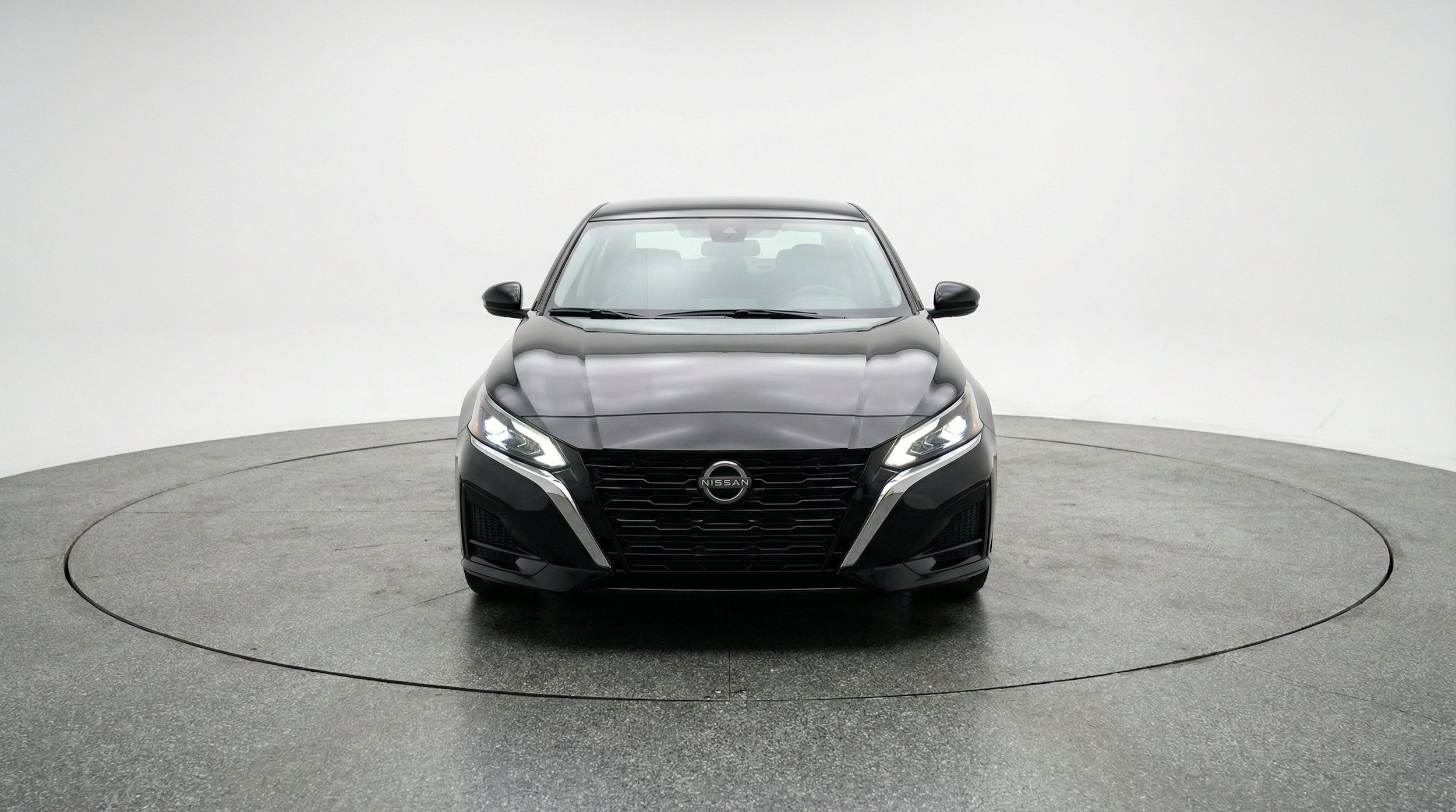 Thumbnail: 2025 Nissan Altima - 2