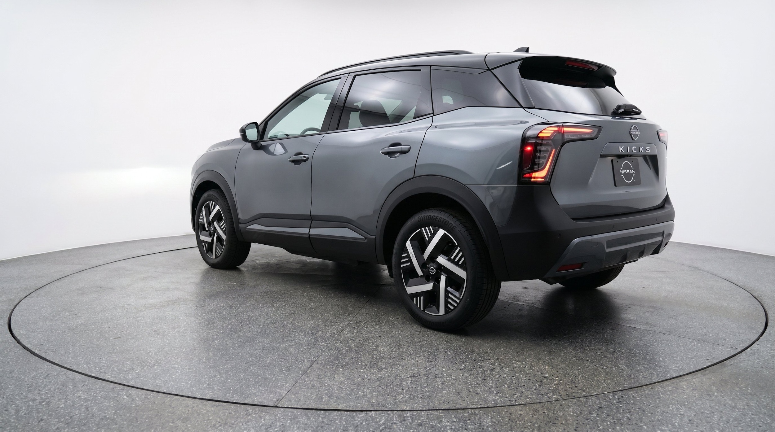 Thumbnail: 2026 Nissan Kicks - 6