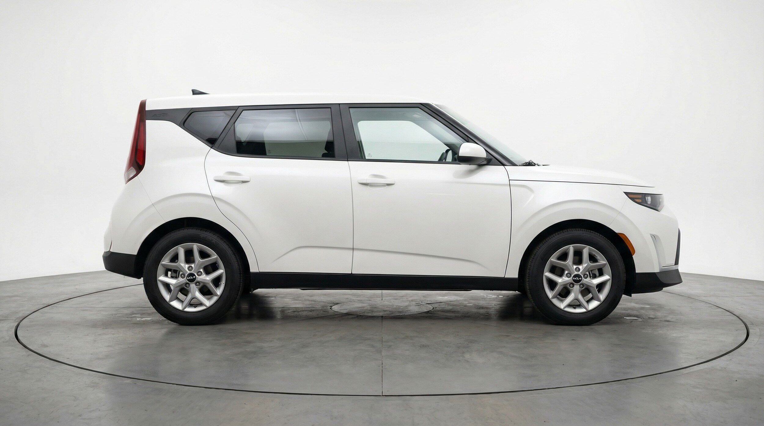 Thumbnail: 2025 Kia Soul - 8