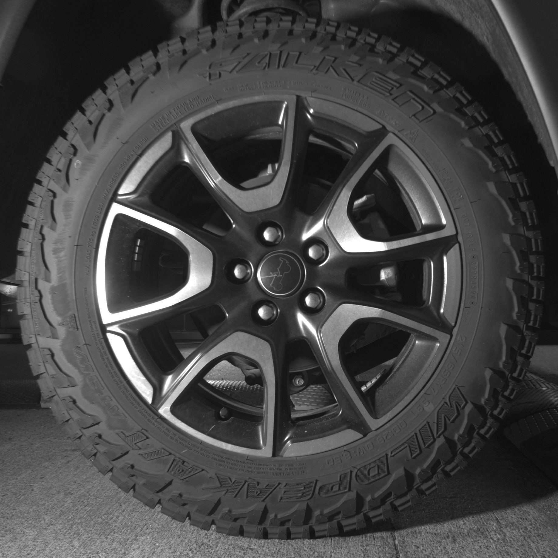 Thumbnail: 2025 Jeep Compass - 15