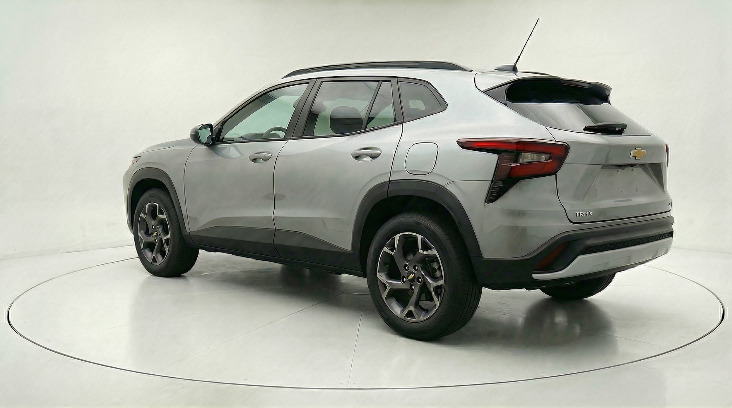 Thumbnail: 2025 Chevrolet Trax - 5