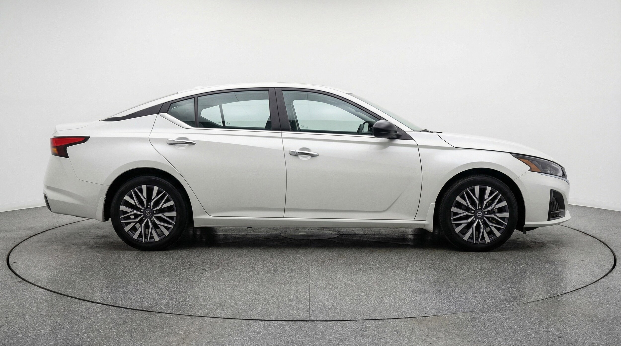 Thumbnail: 2025 Nissan Altima - 11