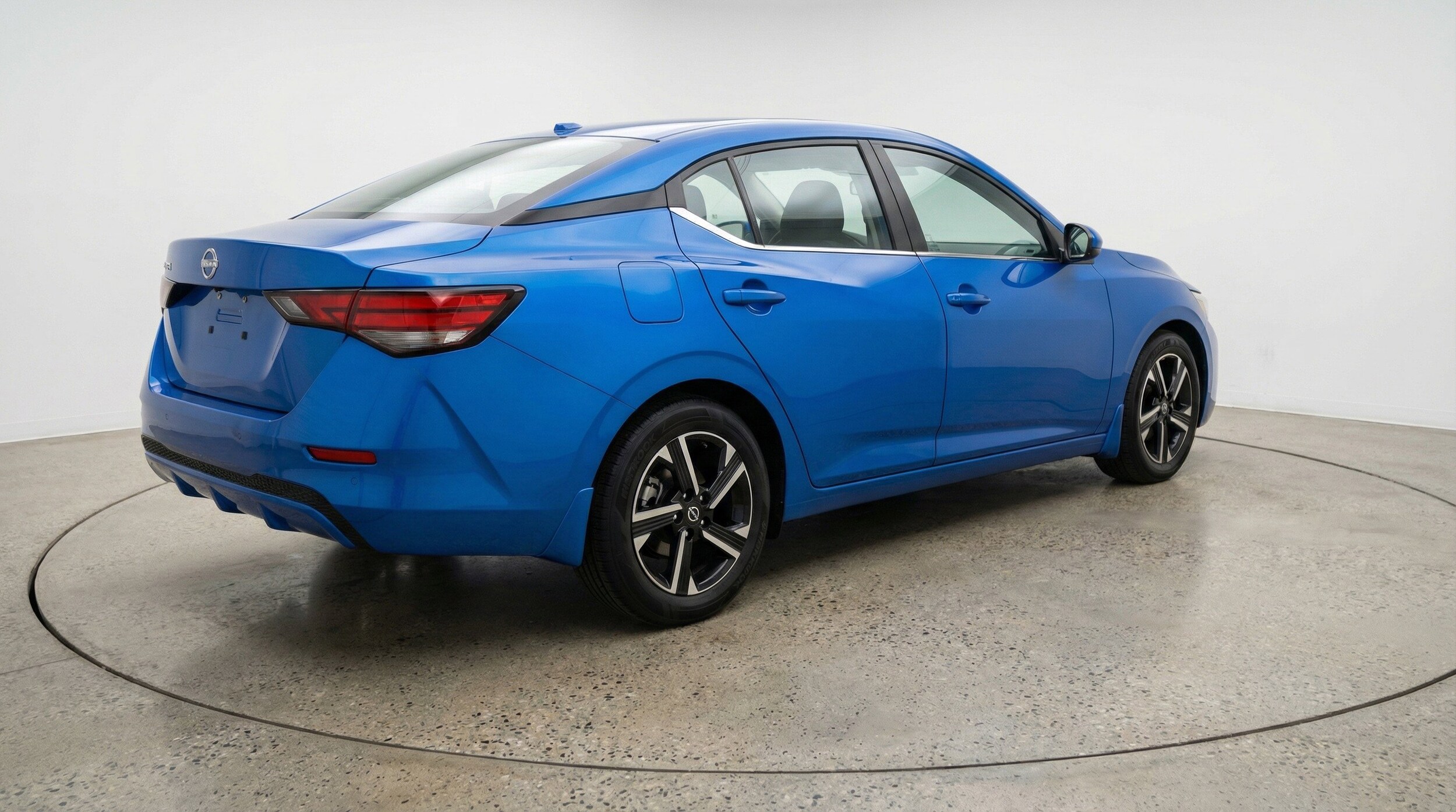 Thumbnail: 2025 Nissan Sentra - 9