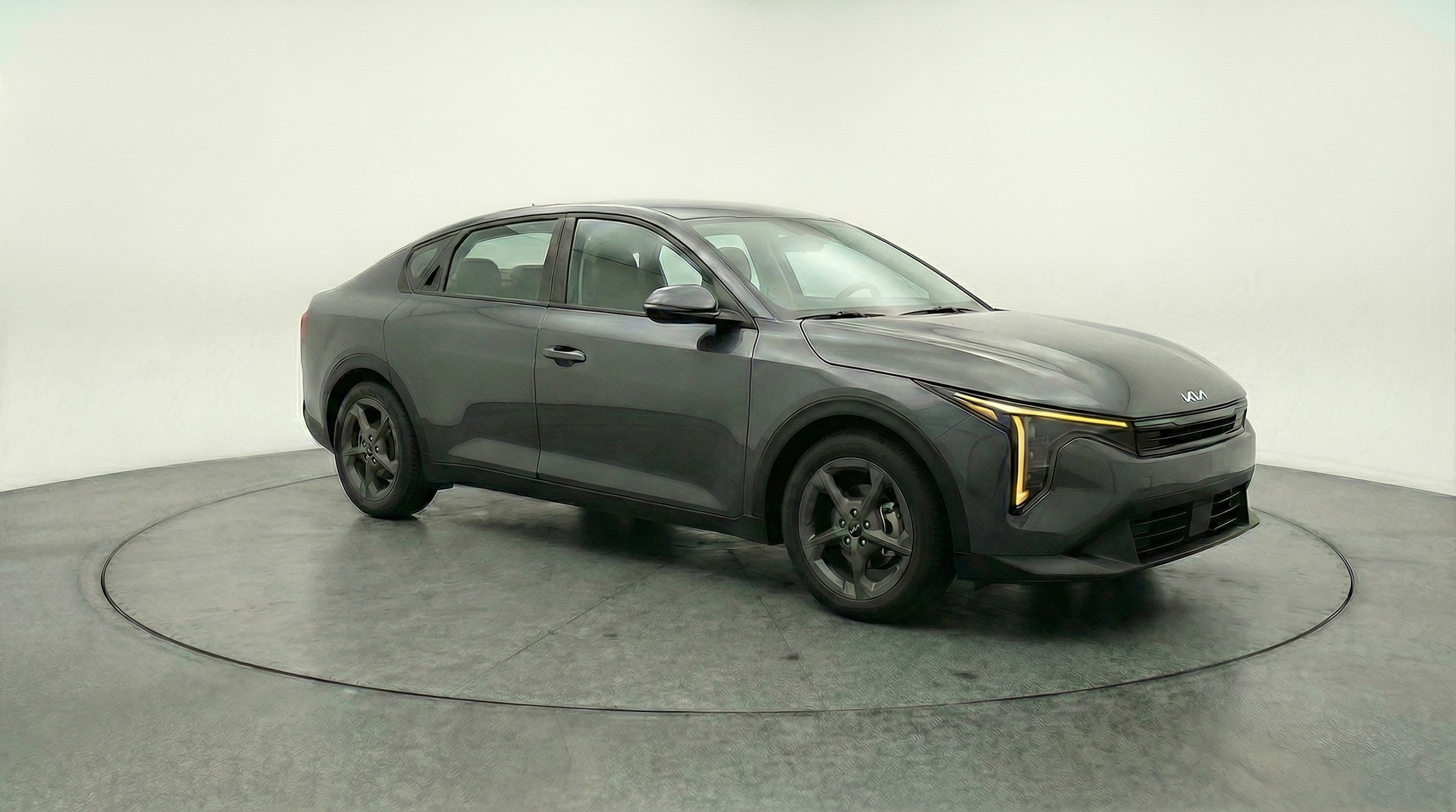 Thumbnail: 2025 Kia K4 - 1