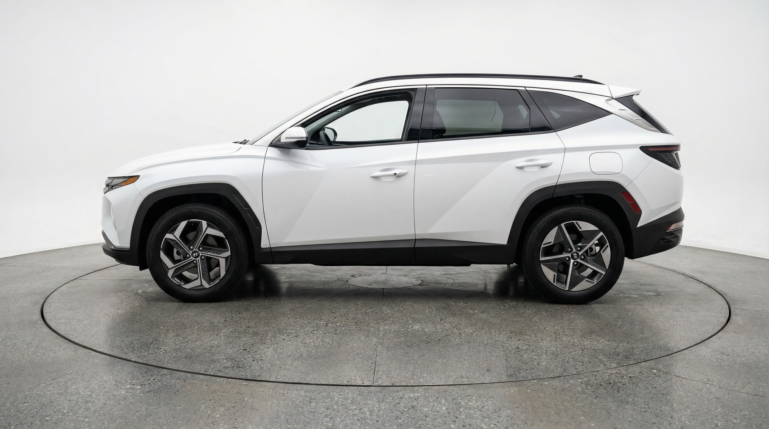 Thumbnail: 2025 Hyundai Tucson - 4