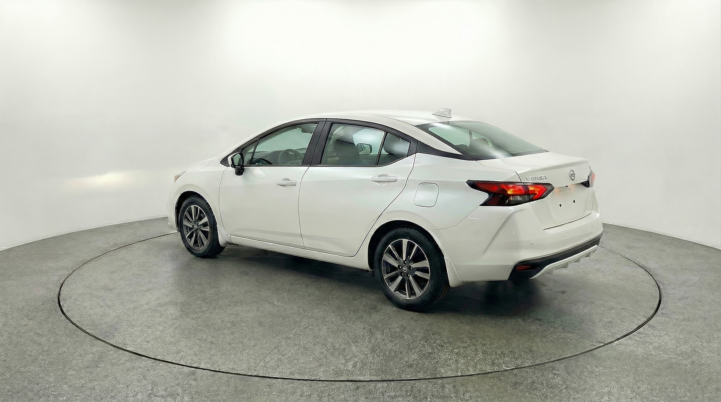 Thumbnail: 2025 Nissan Versa - 5