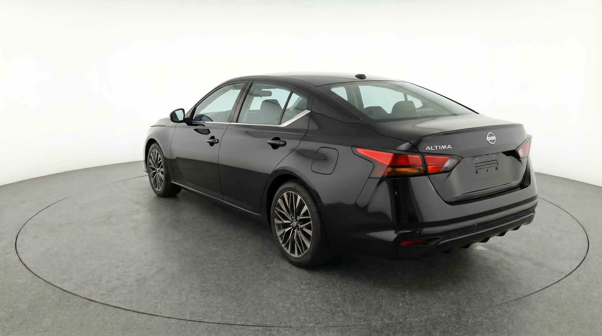 Thumbnail: 2025 Nissan Altima - 6
