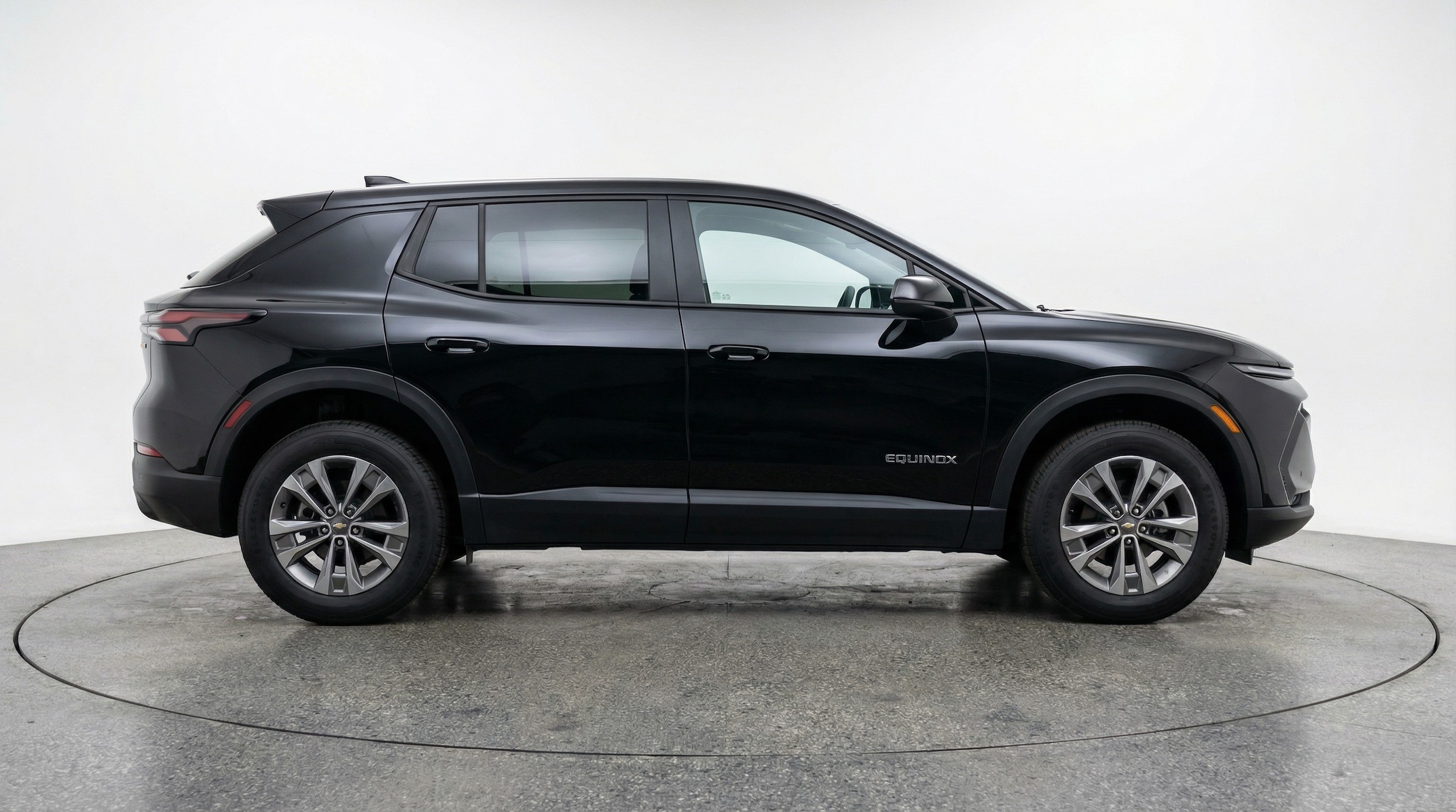 Thumbnail: 2025 Chevrolet Equinox - 8