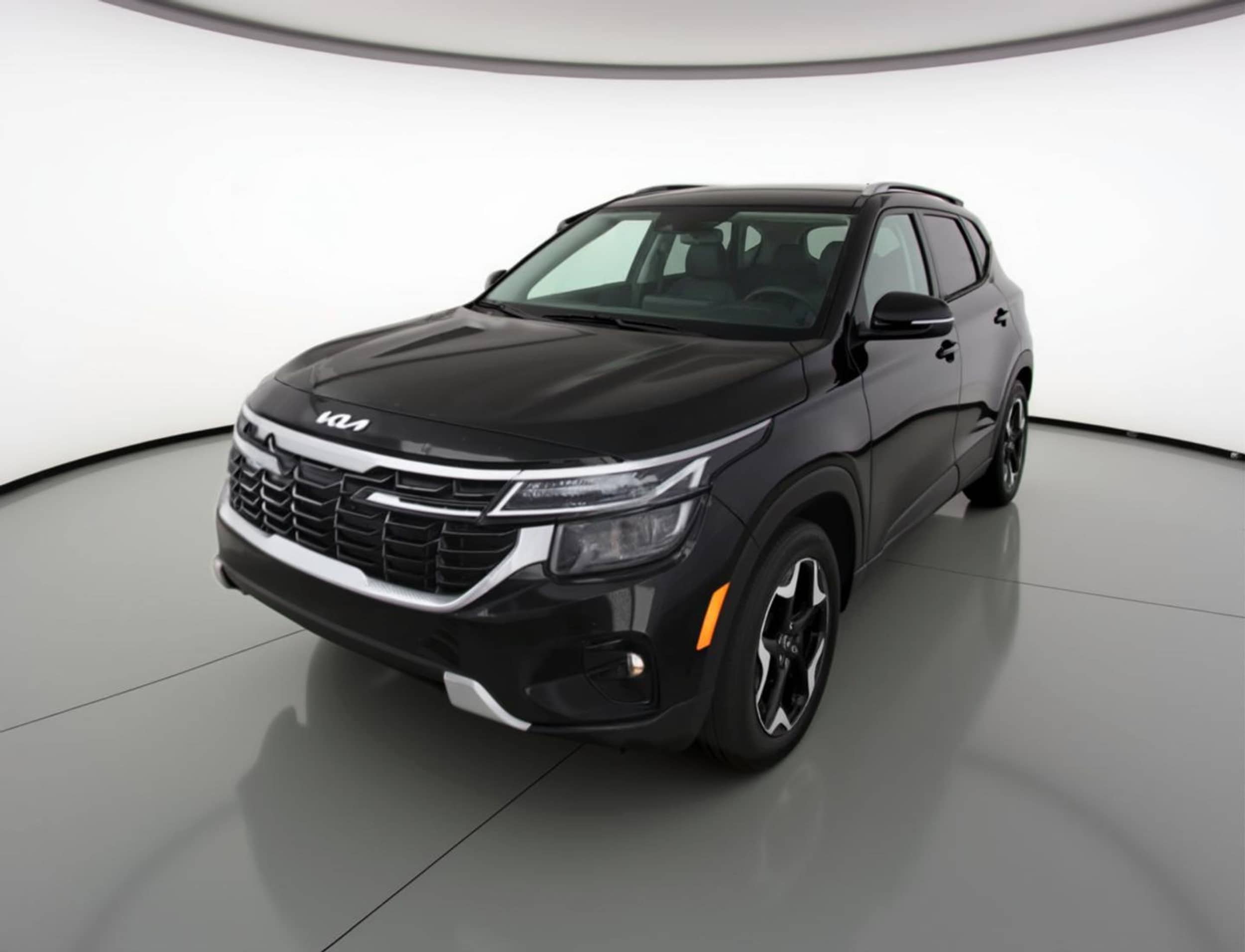 Thumbnail: 2025 Kia Seltos - 3