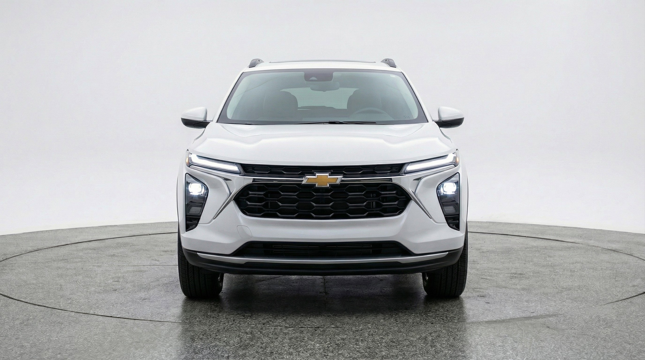 Thumbnail: 2025 Chevrolet Trax - 2