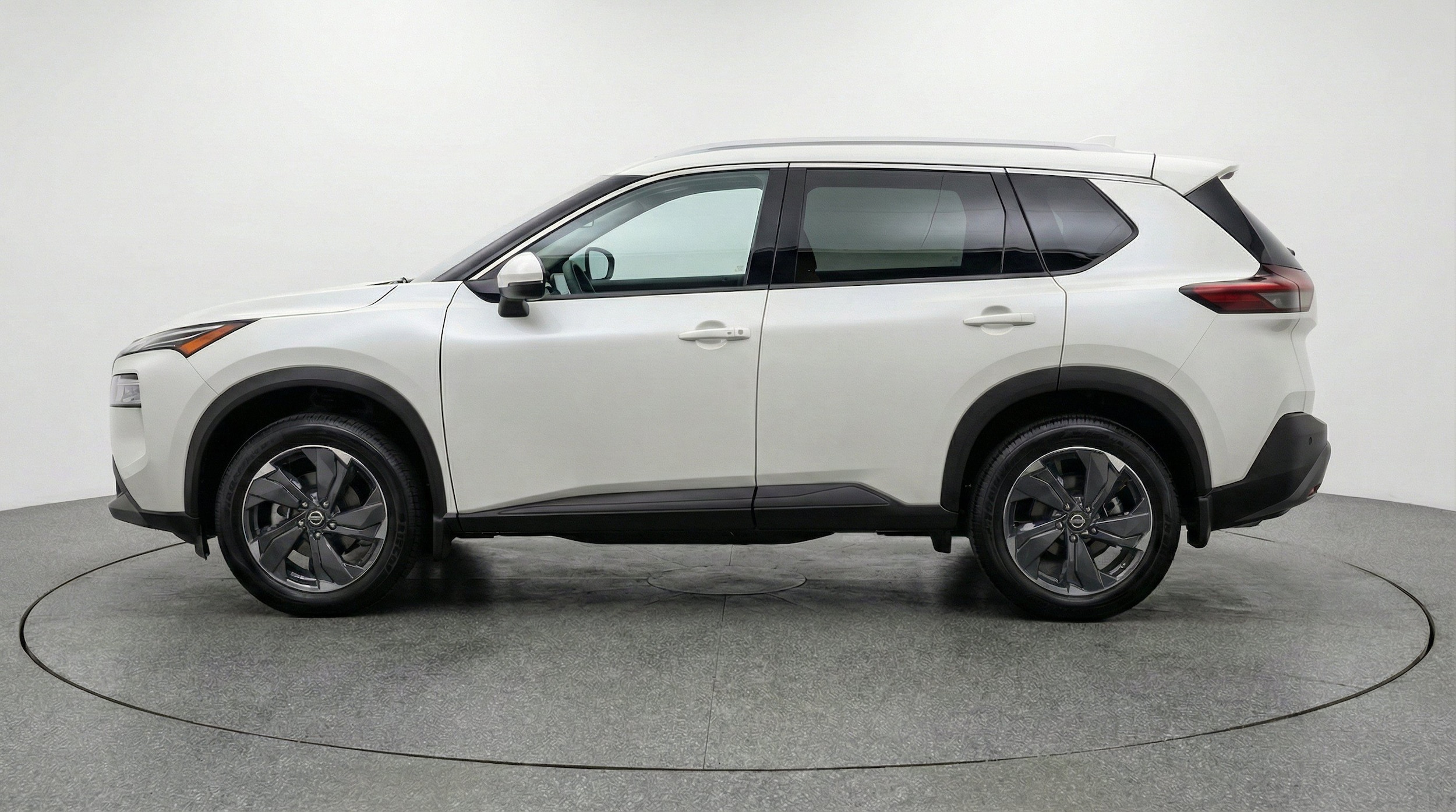 Thumbnail: 2026 Nissan Rogue - 5
