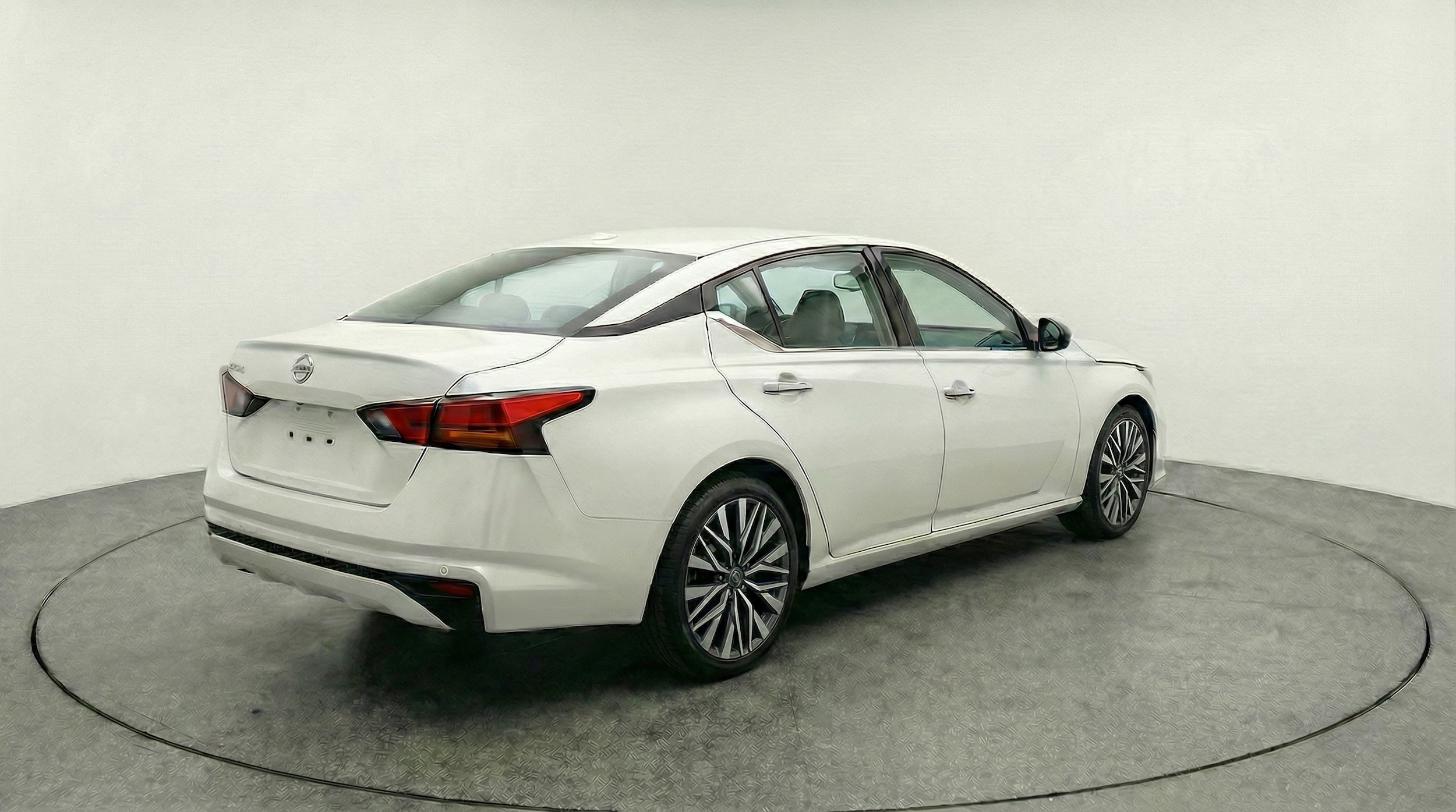 Thumbnail: 2025 Nissan Altima - 7