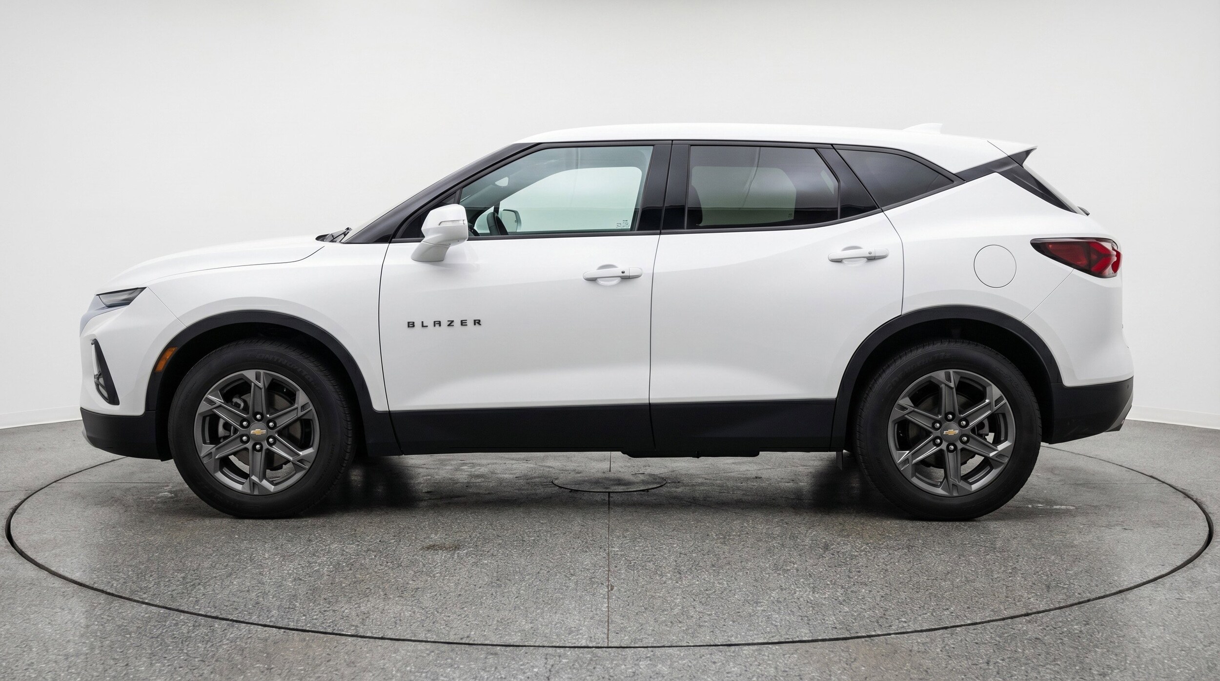 Thumbnail: 2025 Chevrolet Blazer - 5
