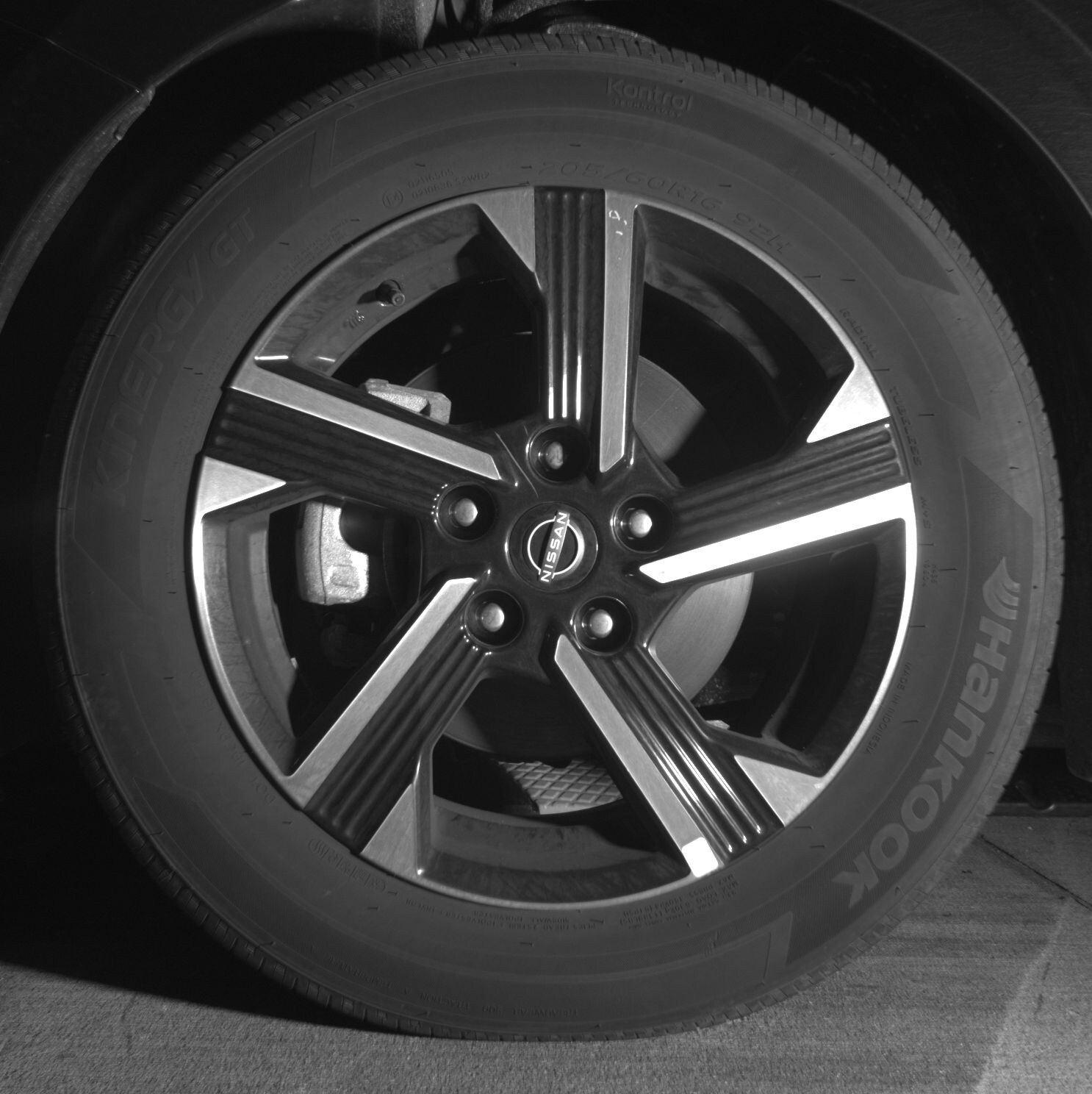 Thumbnail: 2025 Nissan Sentra - 9