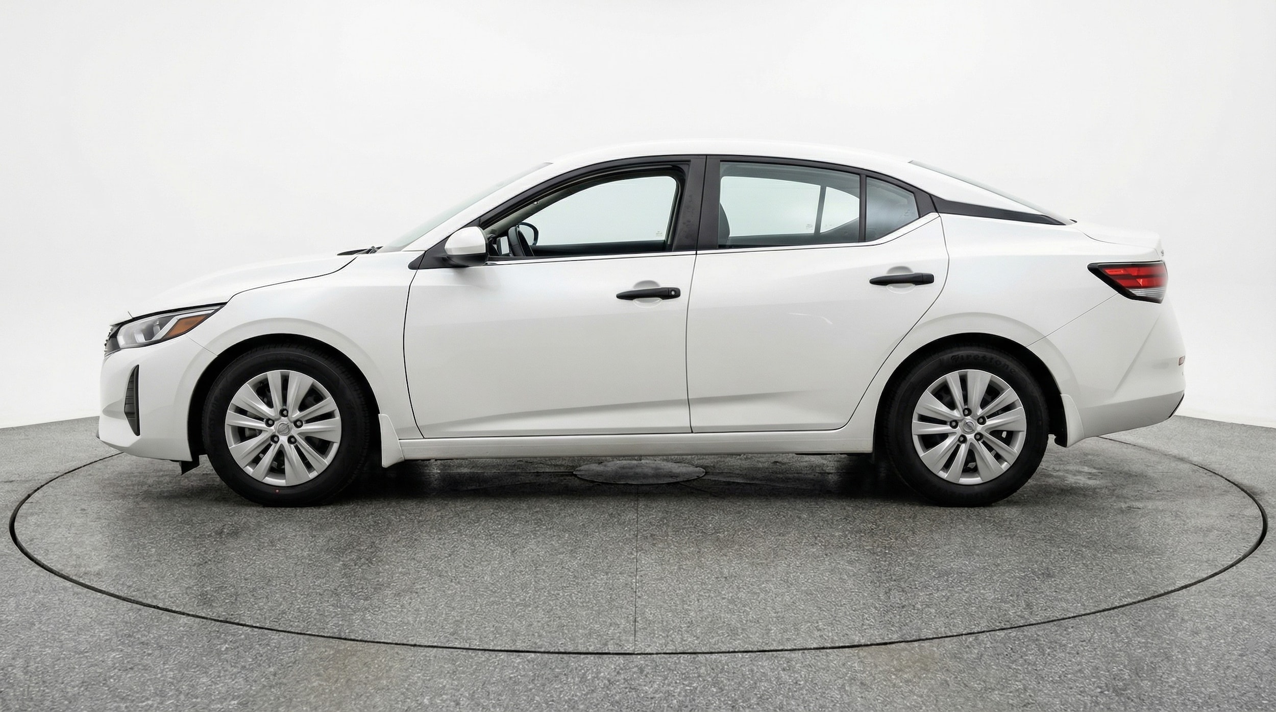 Thumbnail: 2025 Nissan Sentra - 4