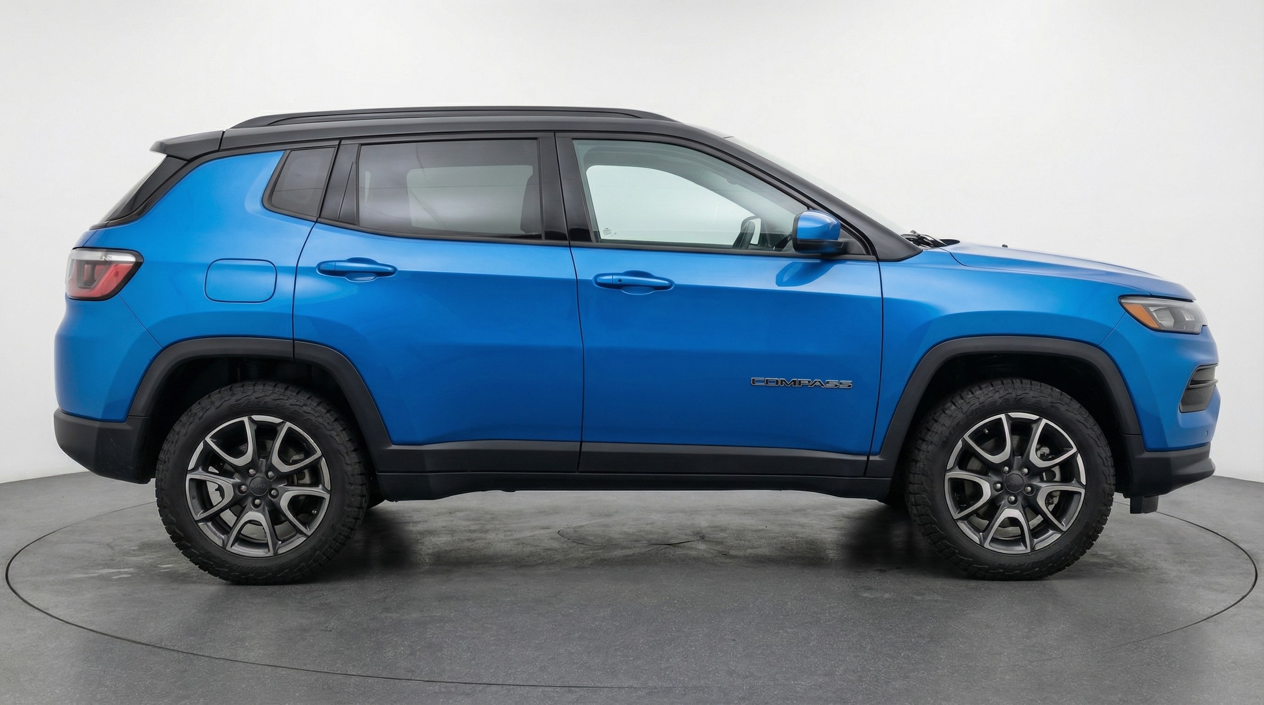 Thumbnail: 2025 Jeep Compass - 8