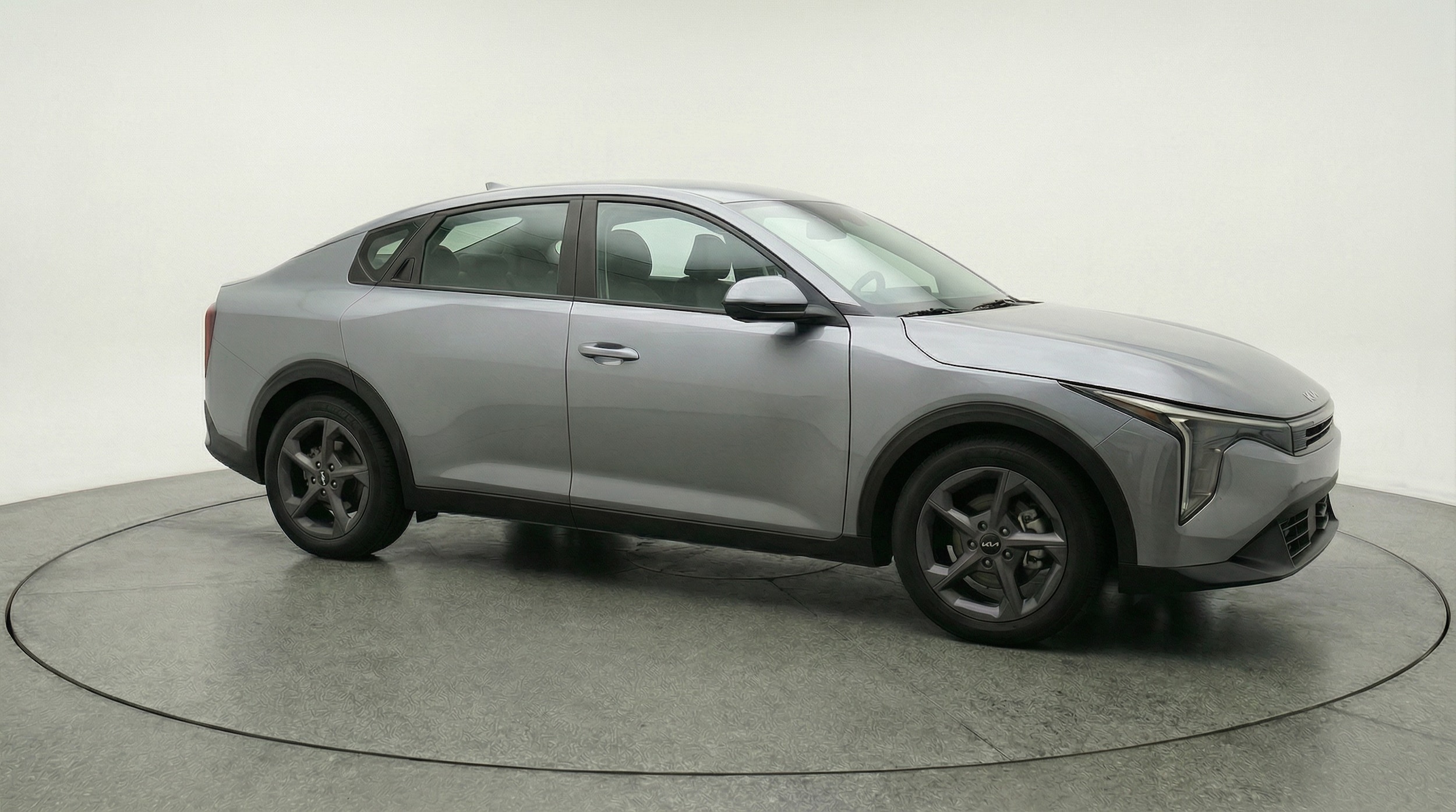 Thumbnail: 2025 Kia K4 - 1