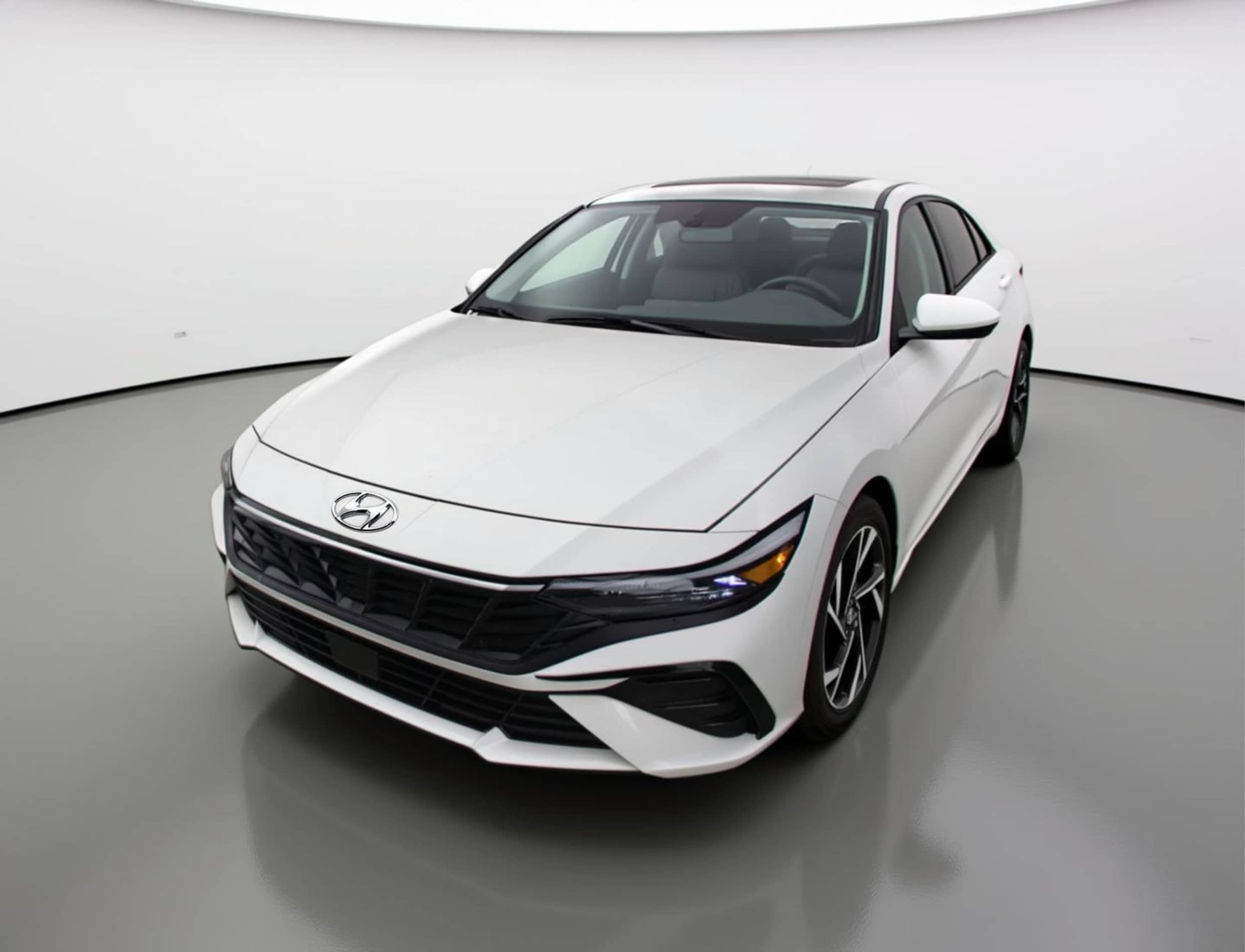 Thumbnail: 2025 Hyundai Elantra - 3