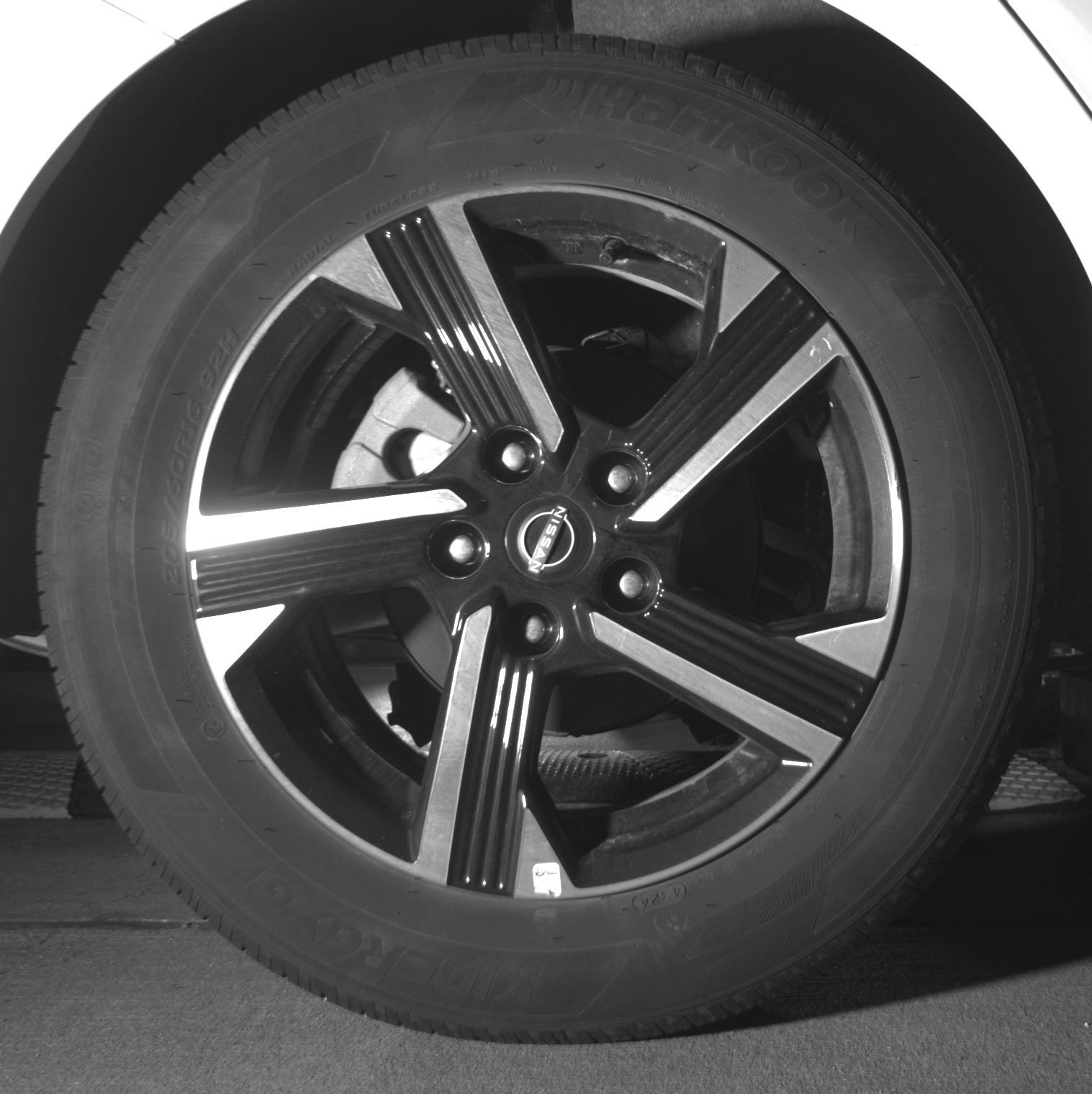 Thumbnail: 2025 Nissan Sentra - 15