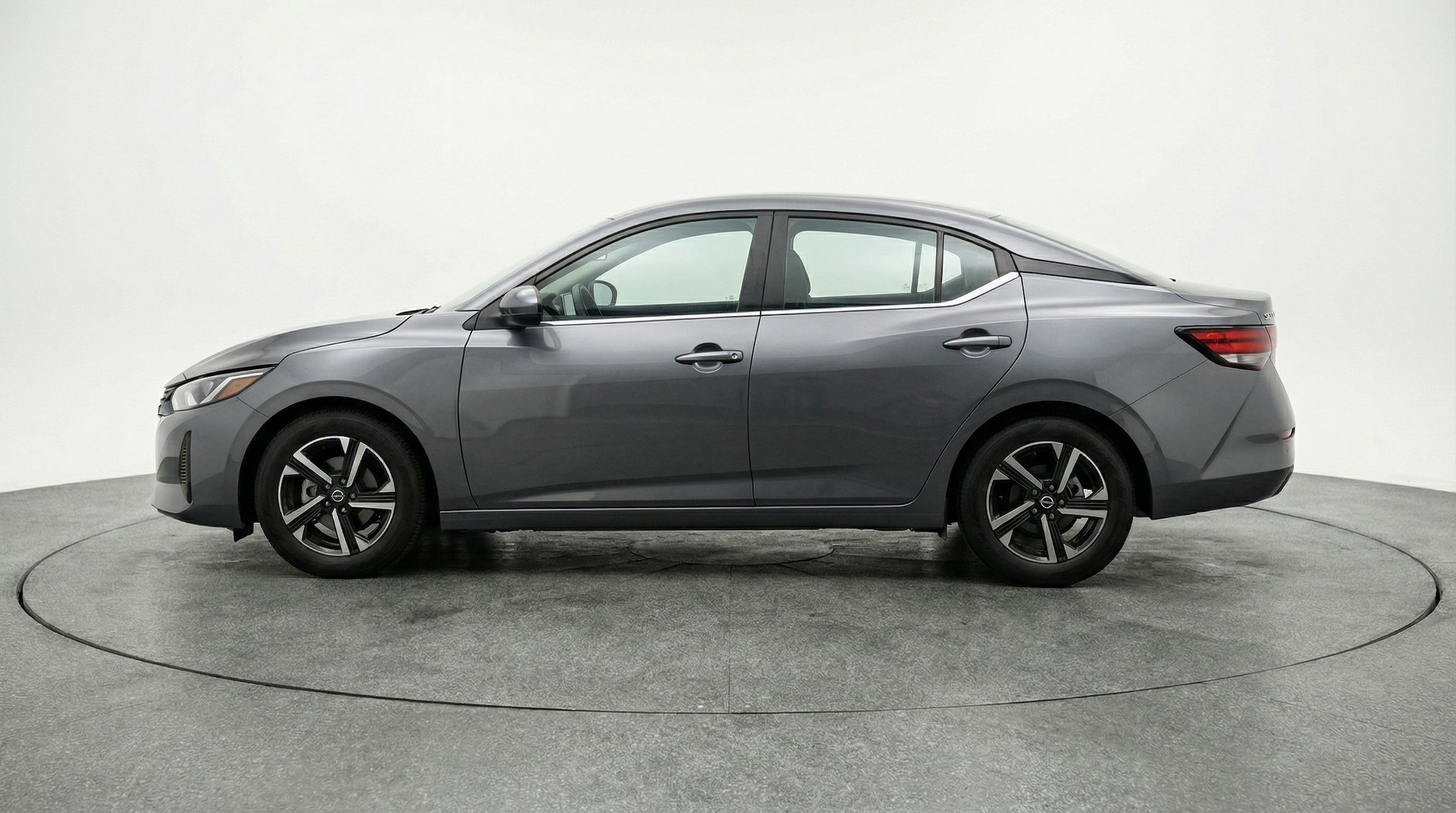 Thumbnail: 2025 Nissan Sentra - 4