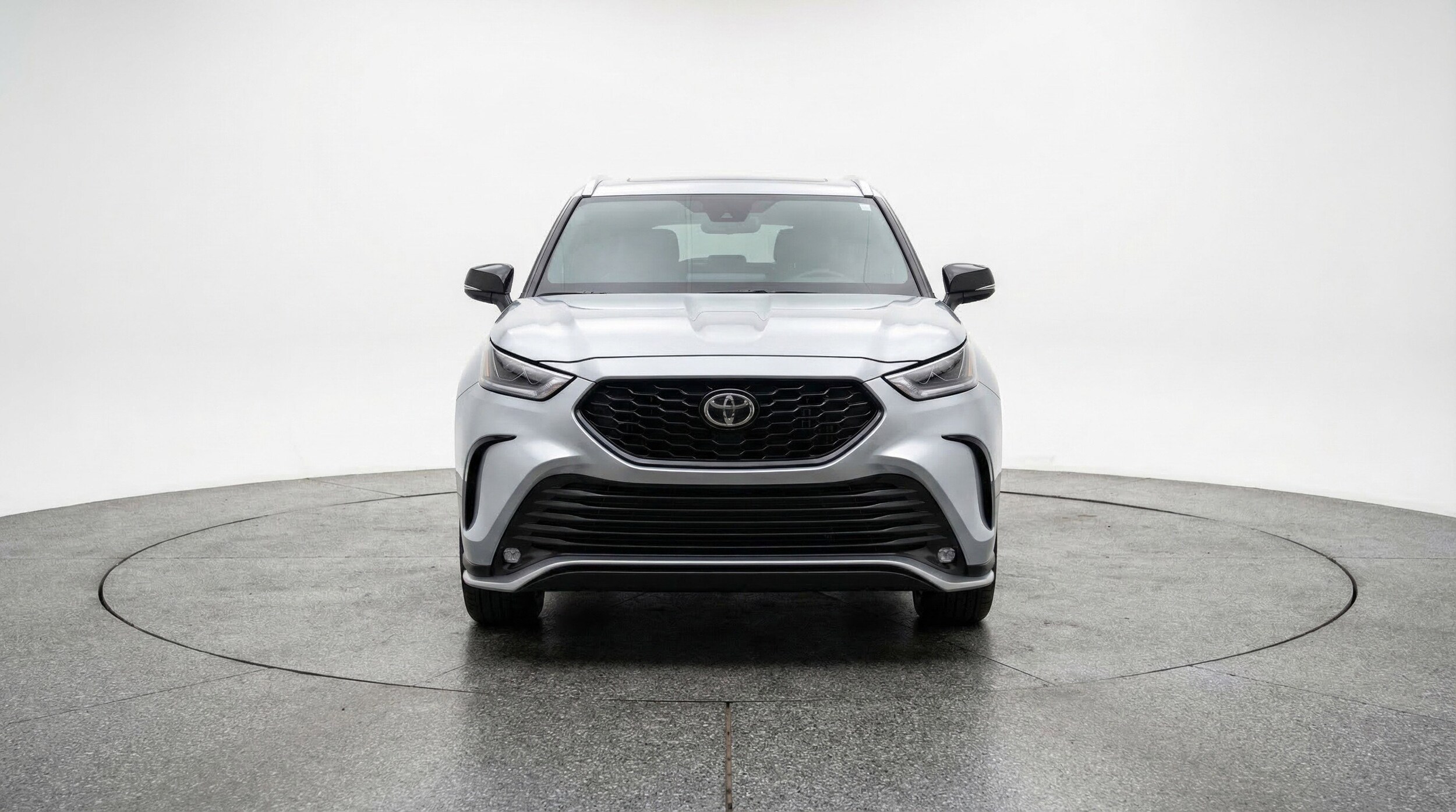 Thumbnail: 2025 Toyota Highlander - 2