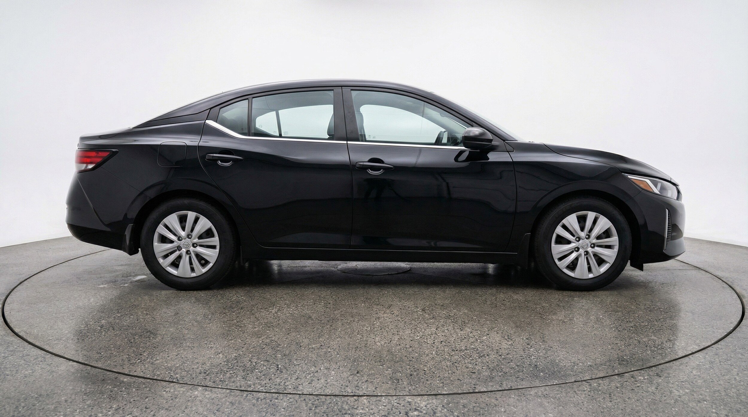 Thumbnail: 2025 Nissan Sentra - 11