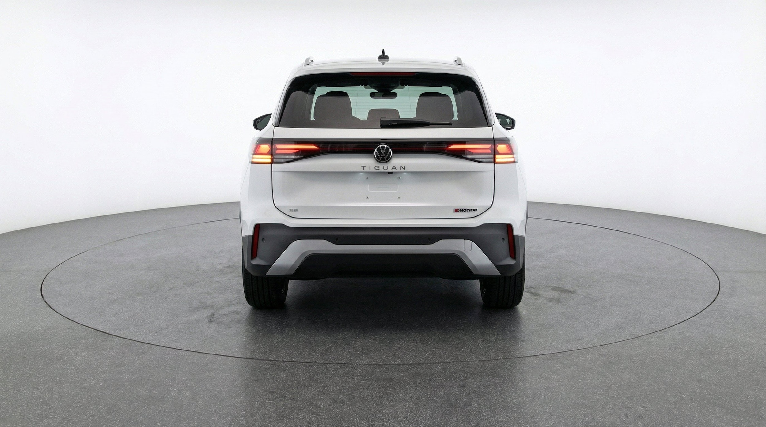Thumbnail: 2026 Volkswagen Tiguan - 7