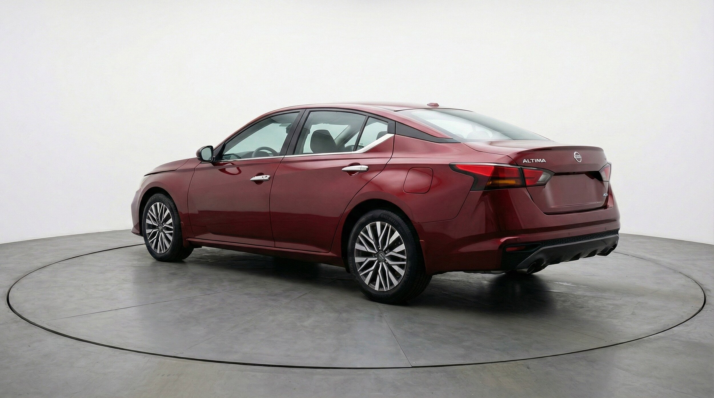 Thumbnail: 2025 Nissan Altima - 6