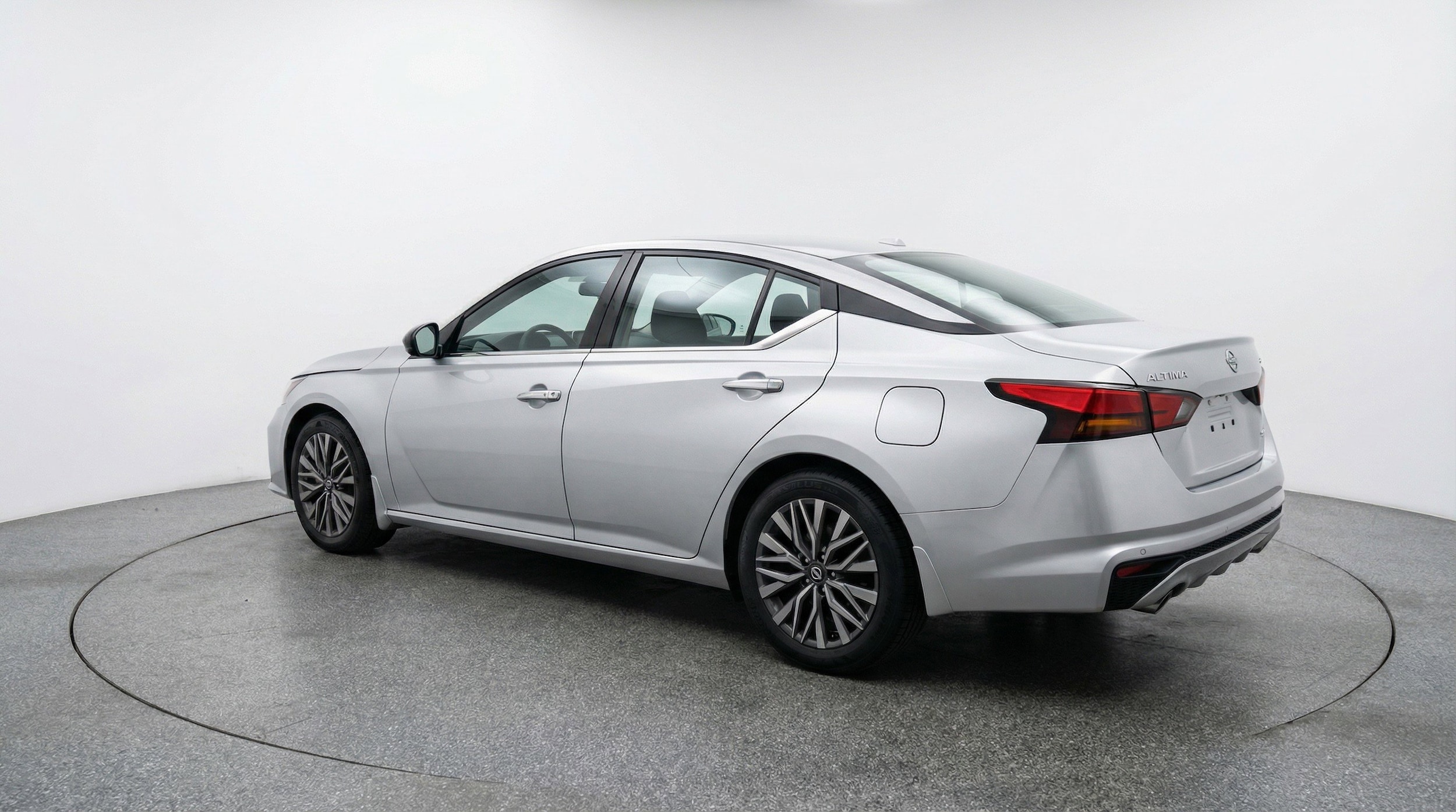 Thumbnail: 2025 Nissan Altima - 6