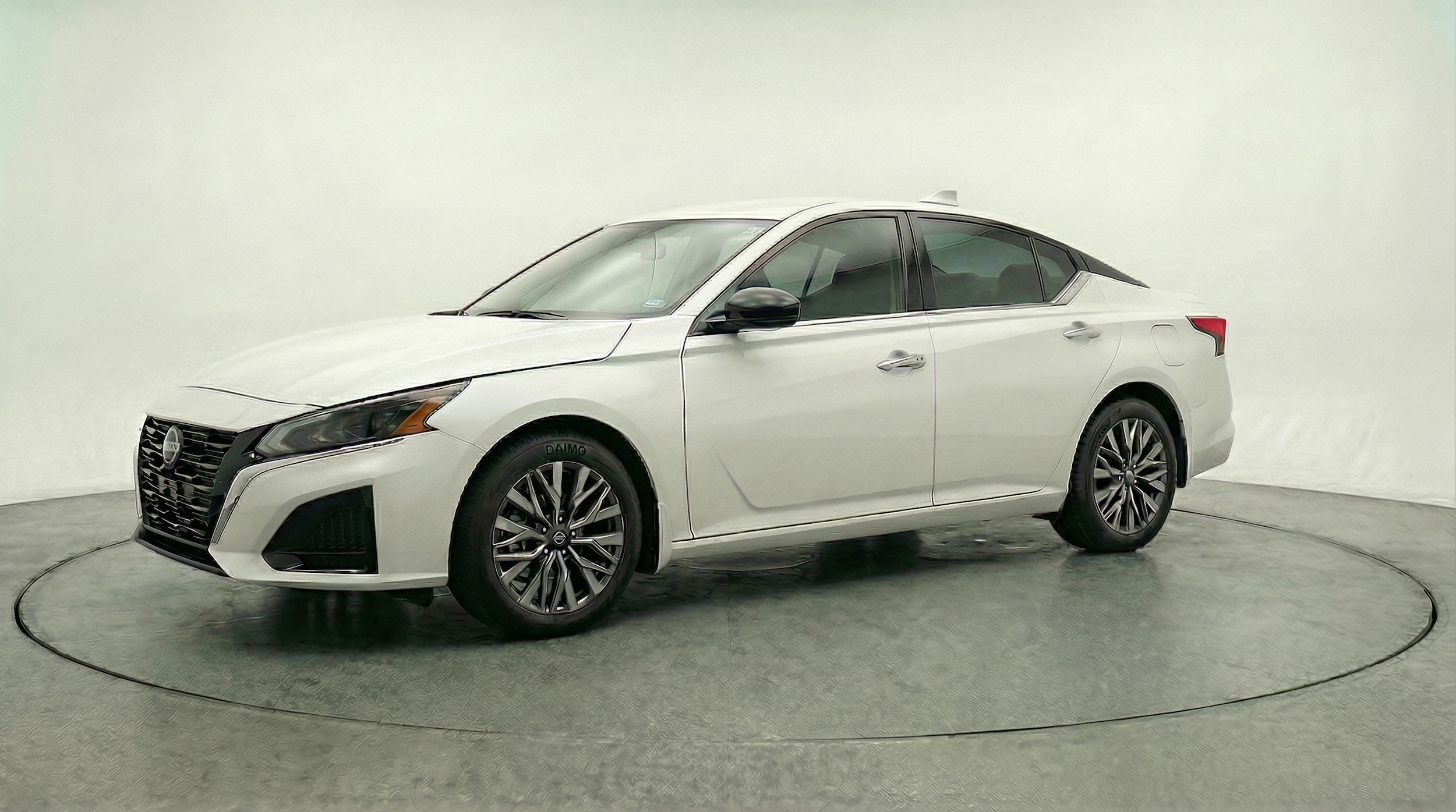 Thumbnail: 2025 Nissan Altima - 3