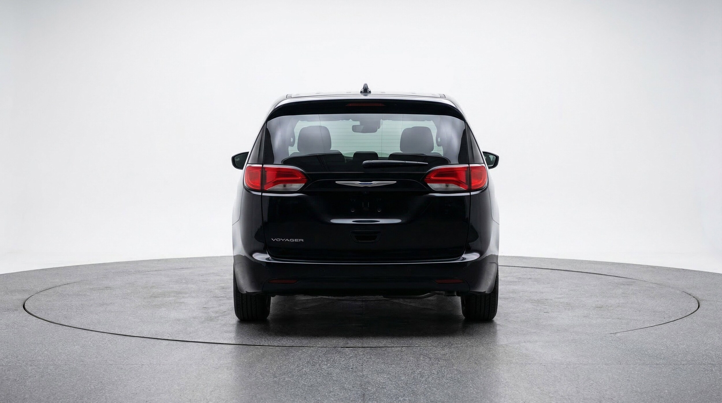 Thumbnail: 2024 Chrysler Voyager - 7