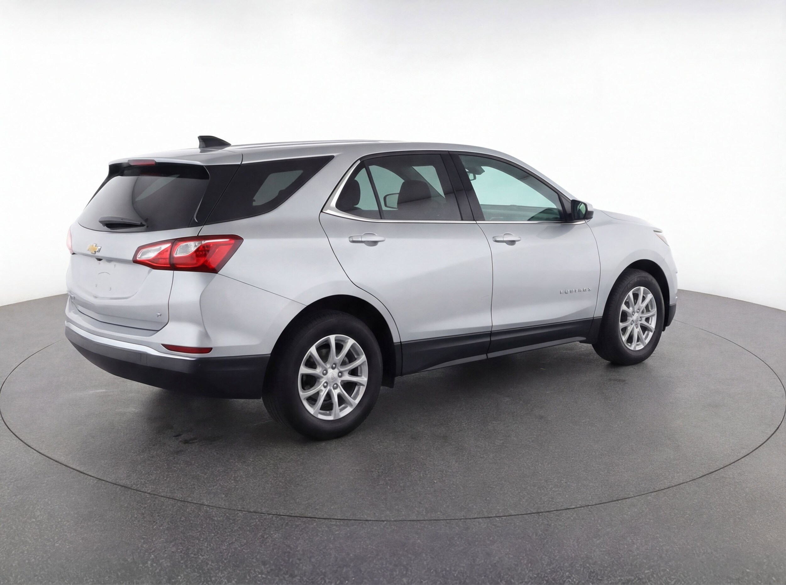 Thumbnail: 2023 Chevrolet Equinox - 9