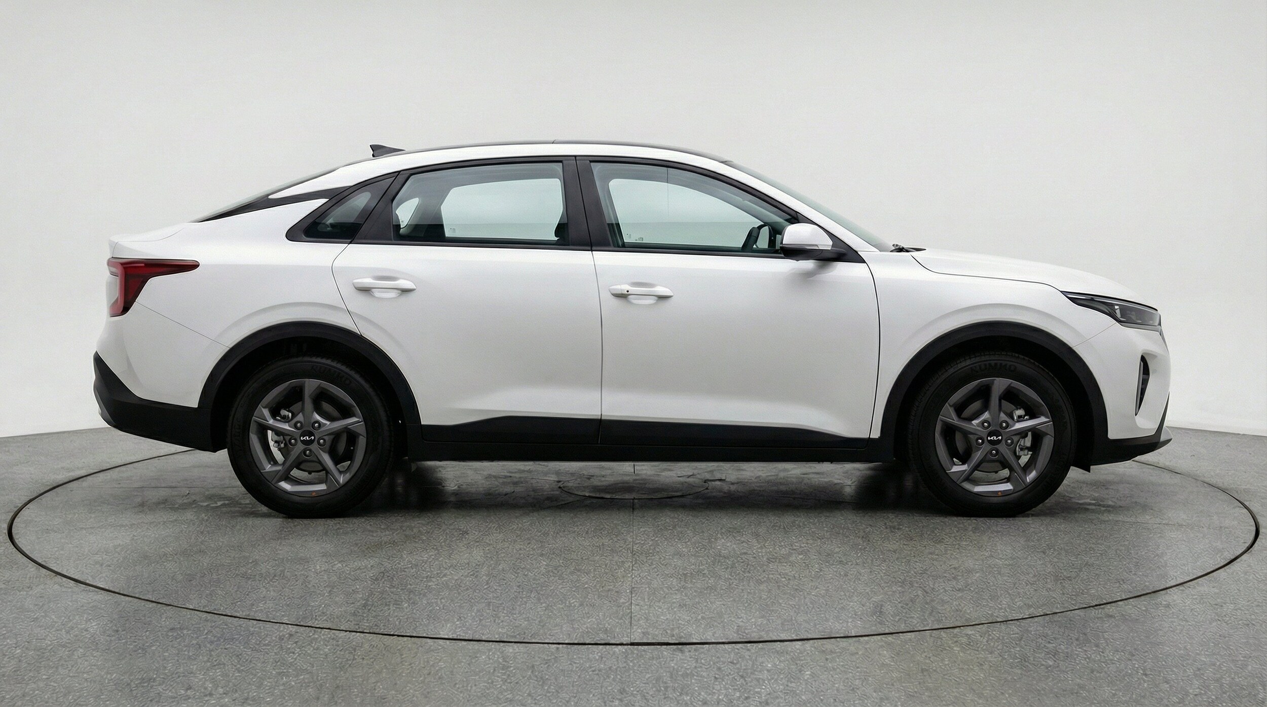 Thumbnail: 2025 Kia K4 - 11