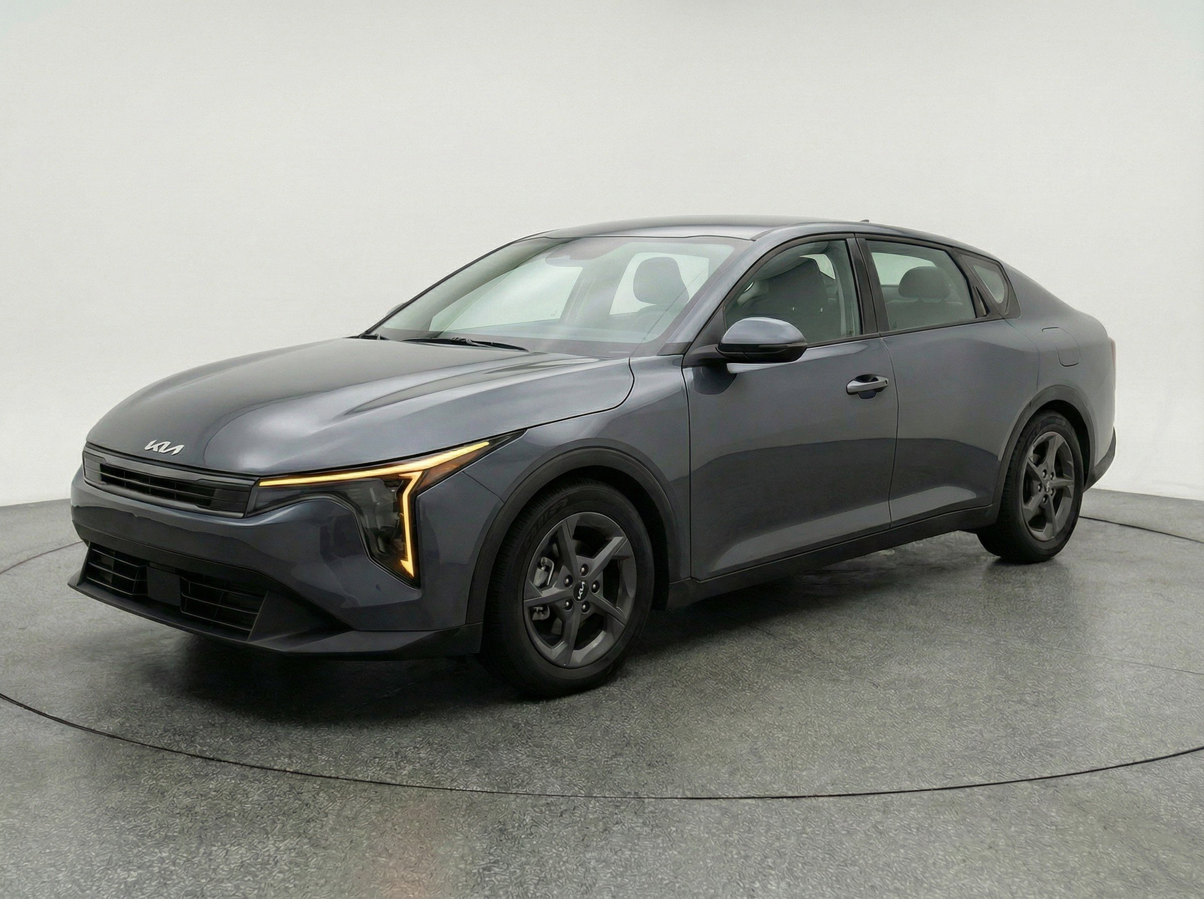 Thumbnail: 2025 Kia K4 - 3