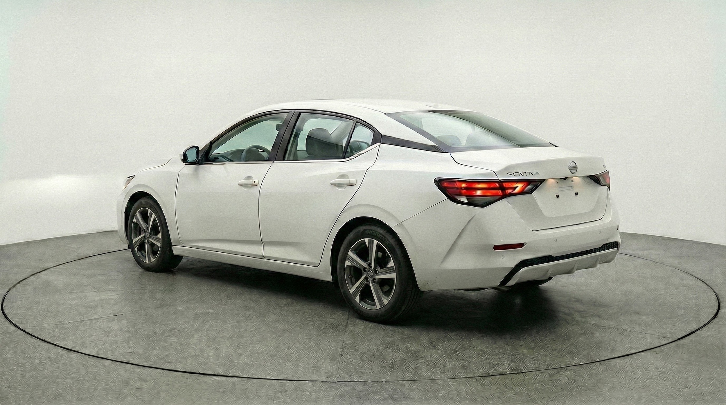 Thumbnail: 2025 Nissan Sentra - 6