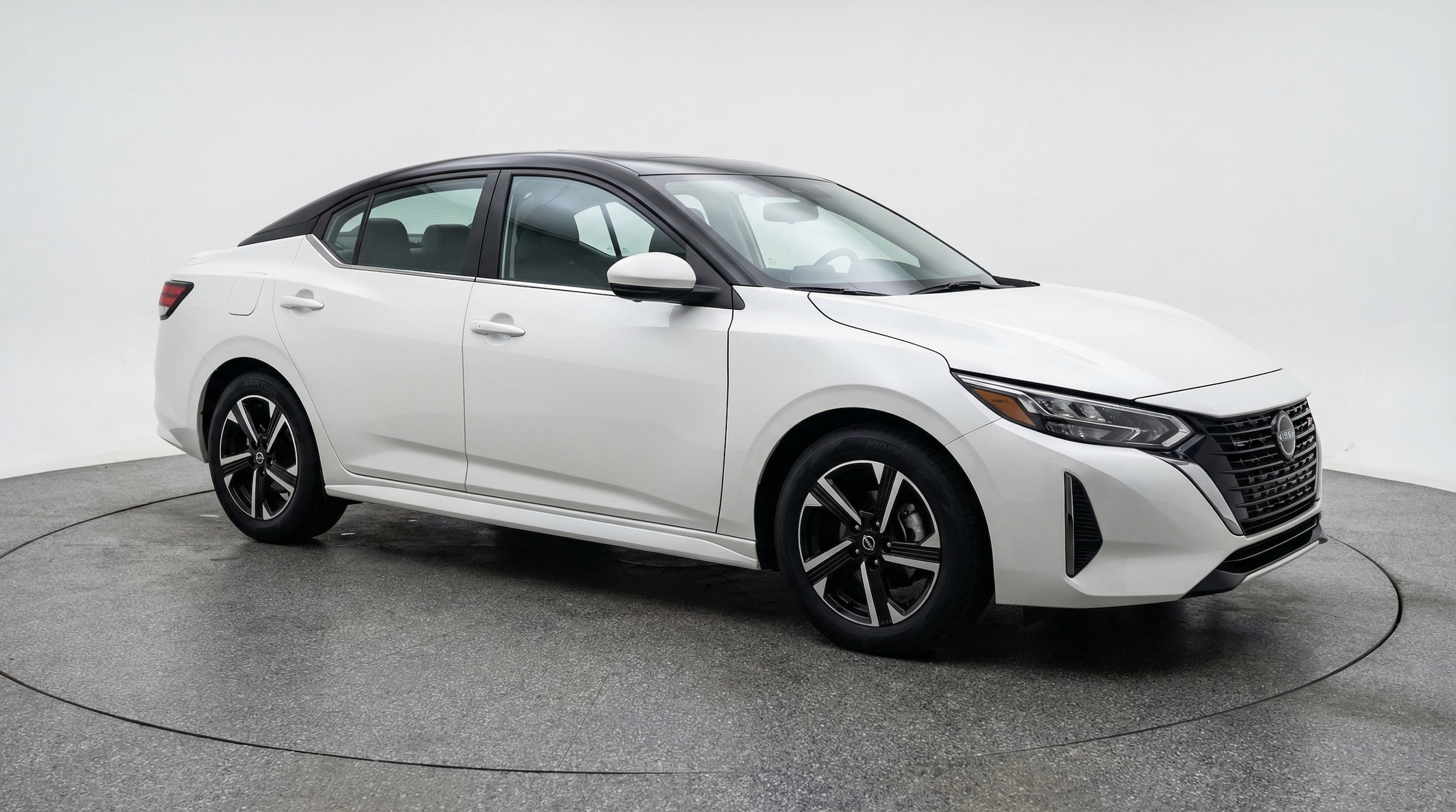 Thumbnail: 2025 Nissan Sentra - 1